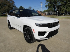 Used 2025 Jeep Grand Cherokee SUMMIT 4X4 Sport Utility For Sale near Princeton IN