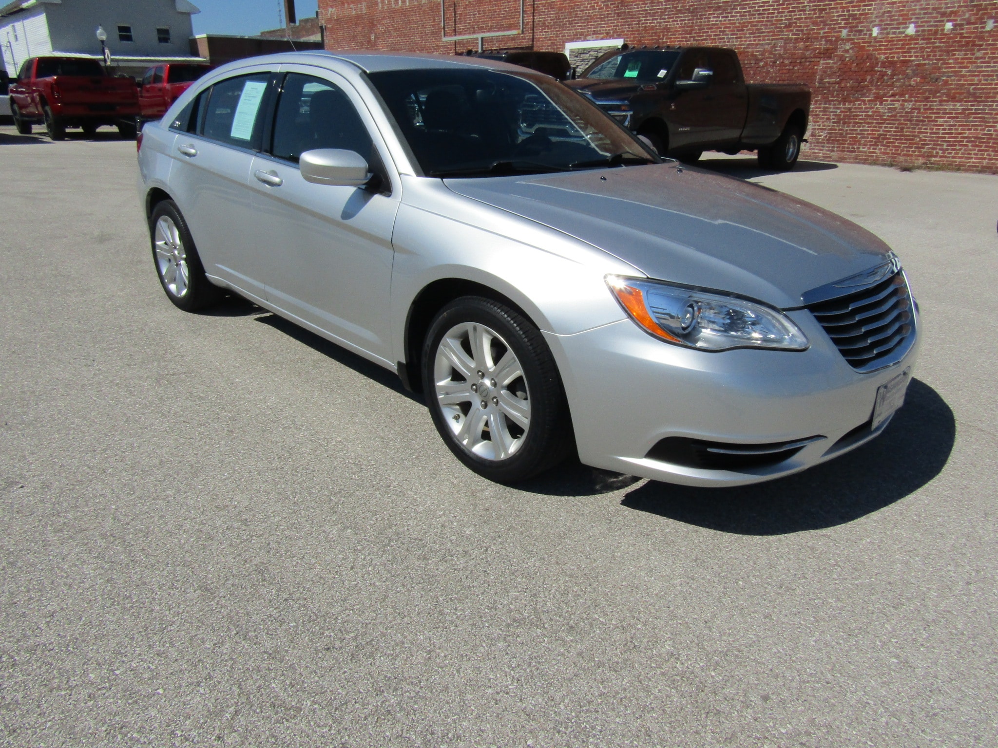 Used 2012 Chrysler 200 Touring with VIN 1C3CCBBB1CN241673 for sale in Washington, IN