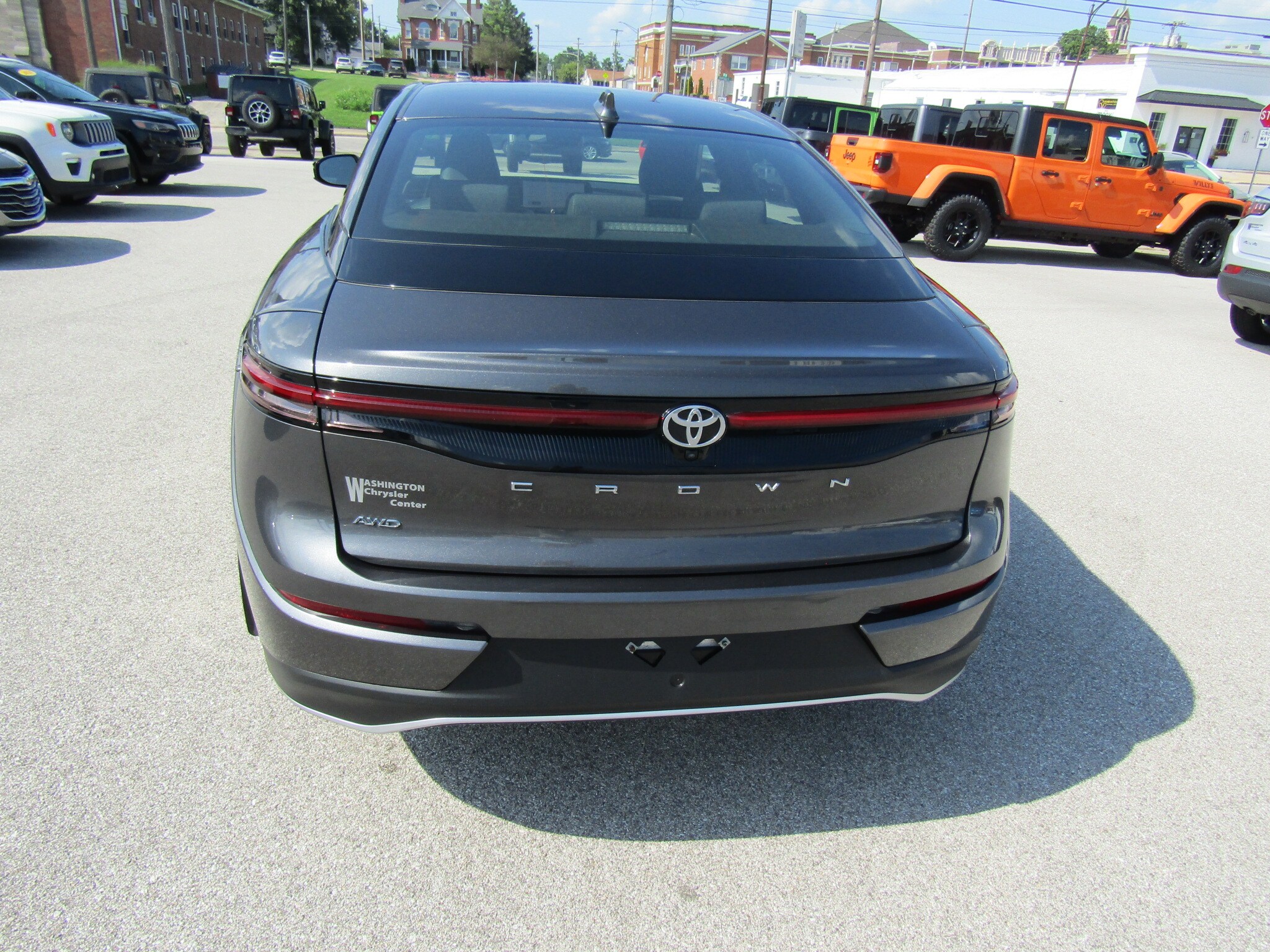 2023 Toyota Crown photo 4