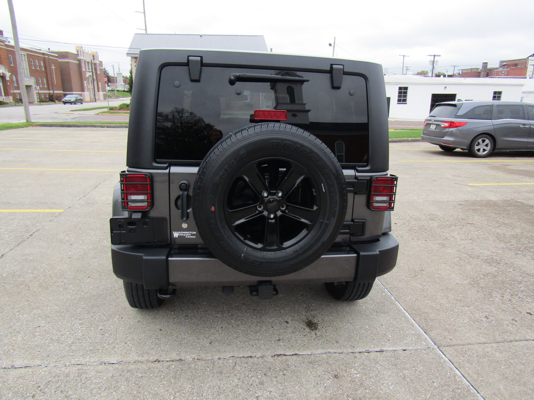 2018 Jeep Wrangler Unlimited Sahara photo 3