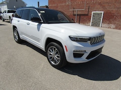 Used 2025 Jeep Grand Cherokee SUMMIT 4X4 Sport Utility For Sale near Princeton IN