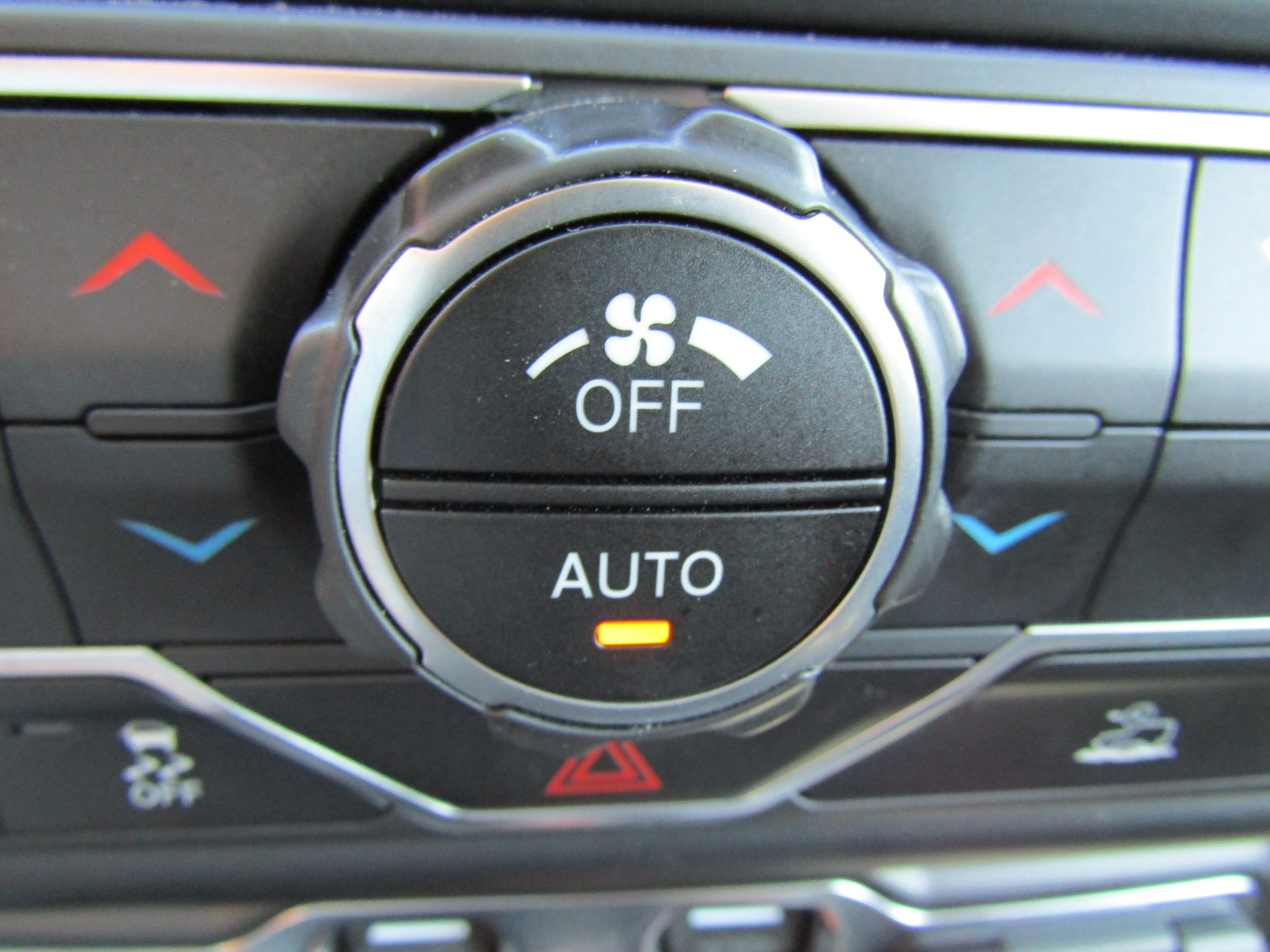 2023 Jeep Gladiator Overland - Photo 28