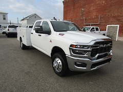 2025 Ram 3500 Chassis Cab Tradesman Crew Cab Chassis-Cab