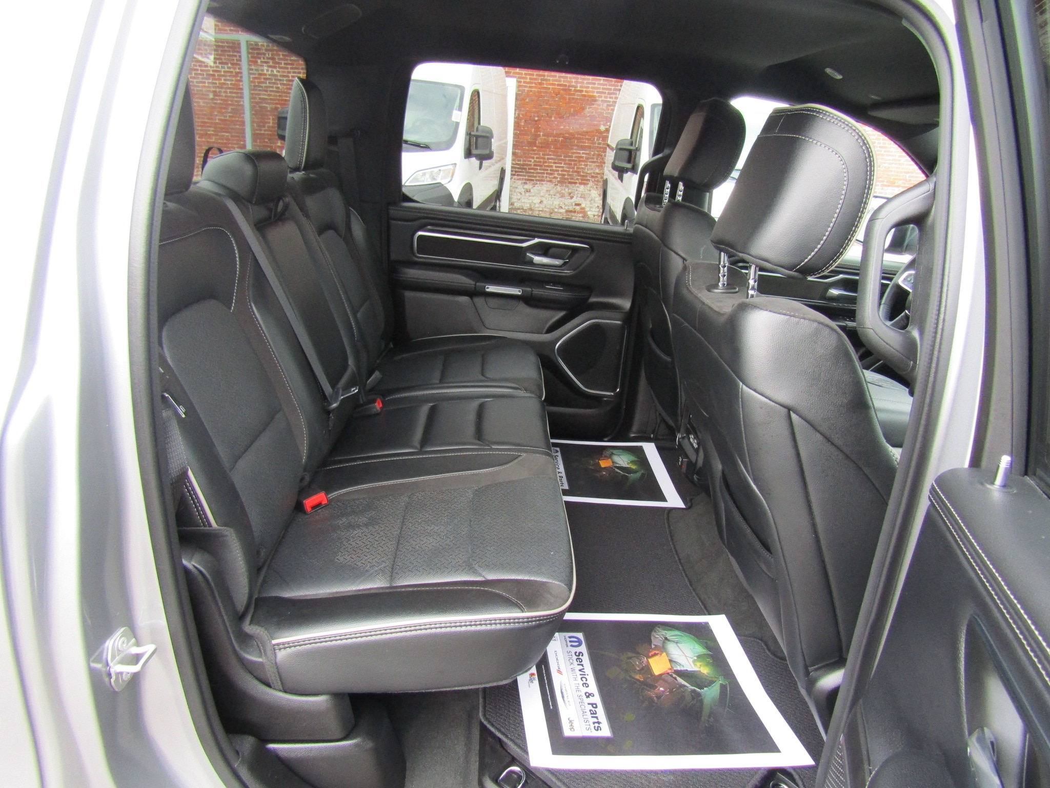 2024 RAM Ram 1500 Pickup Laramie - Photo 17