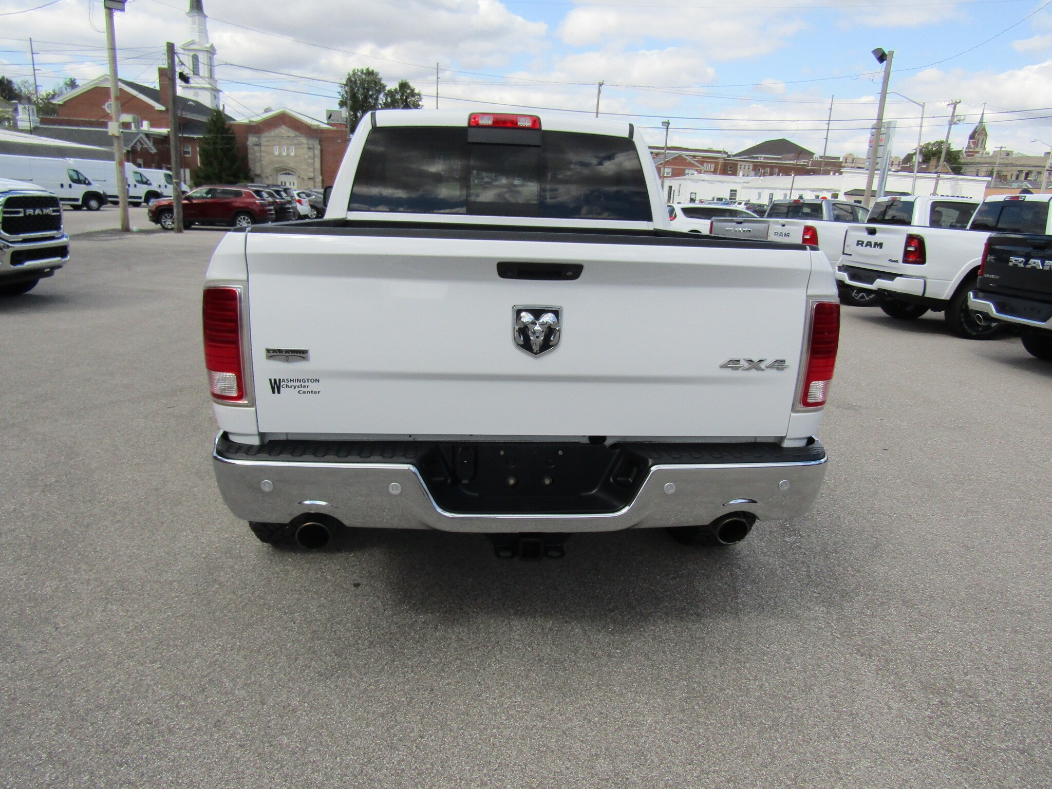 2018 Ram 1500 Laramie photo 4