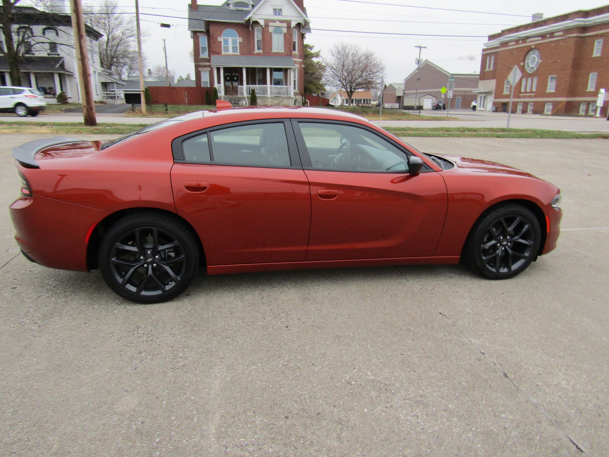 Used 2022 Dodge Charger SXT with VIN 2C3CDXBG2NH228416 for sale in Washington, IN