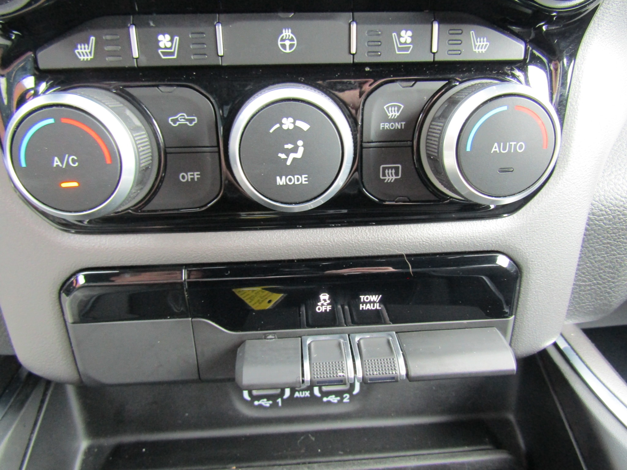 2024 RAM Ram 1500 Pickup Laramie - Photo 34