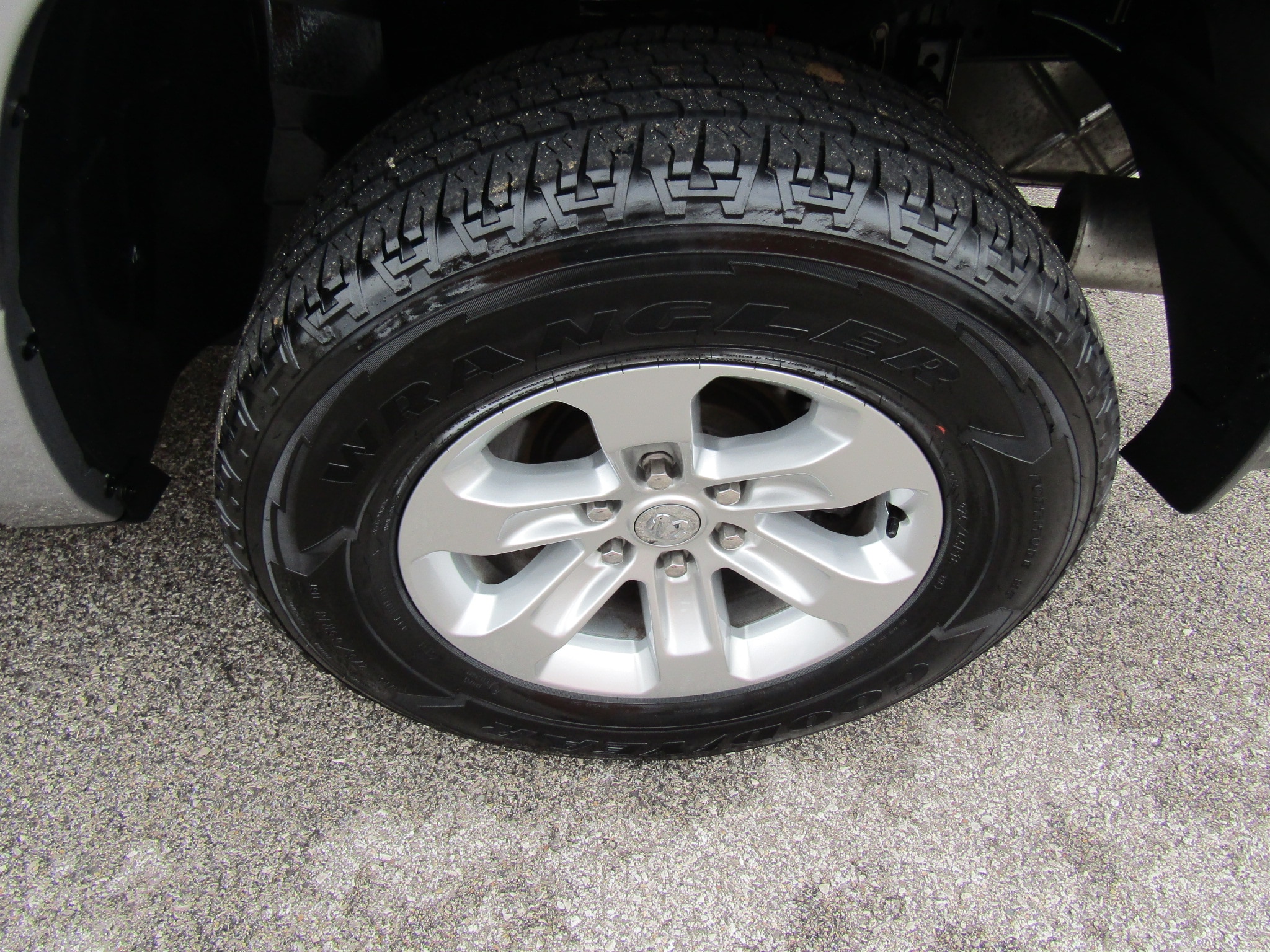 2024 RAM Ram 1500 Pickup Laramie - Photo 11