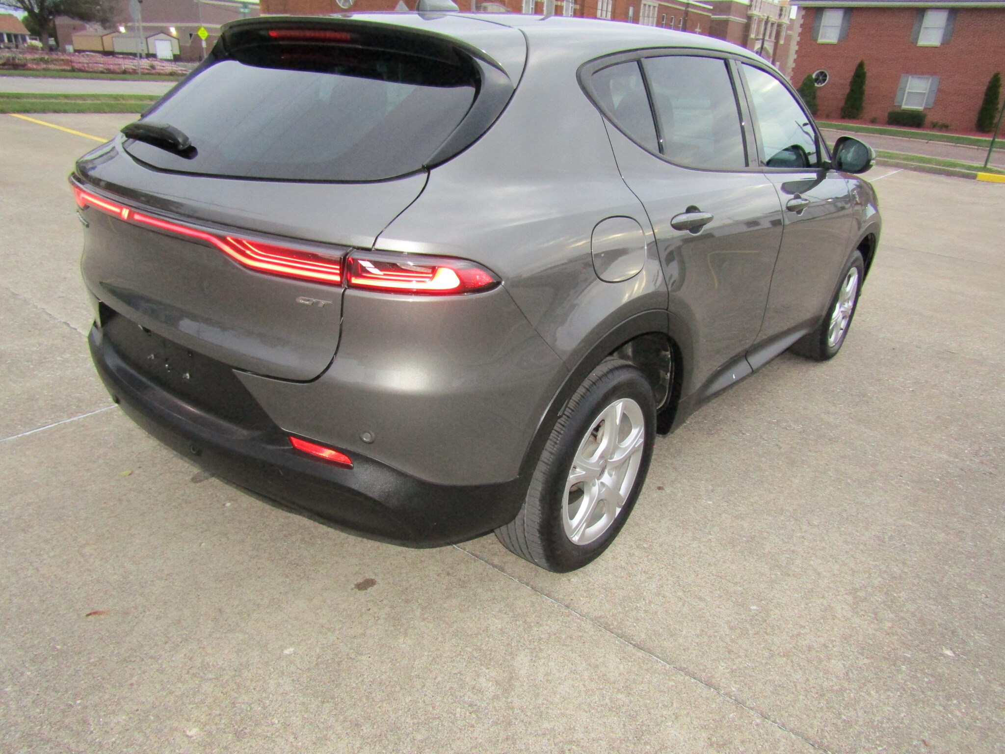 2023 Dodge Hornet GT photo 3