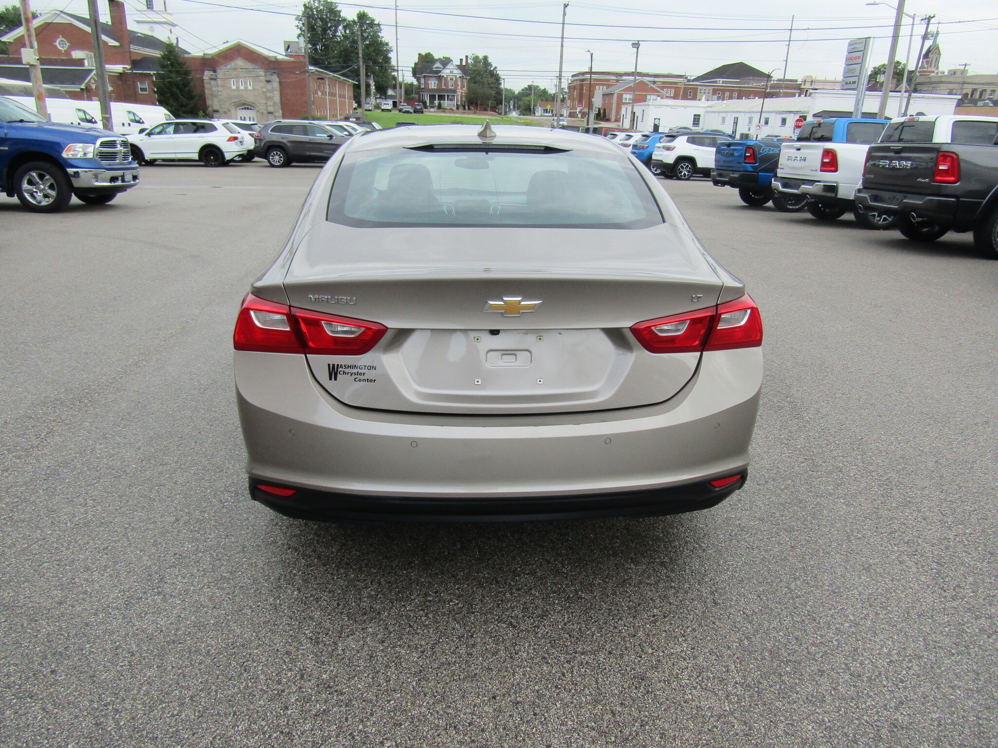 2024 Chevrolet Malibu 1LT photo 4