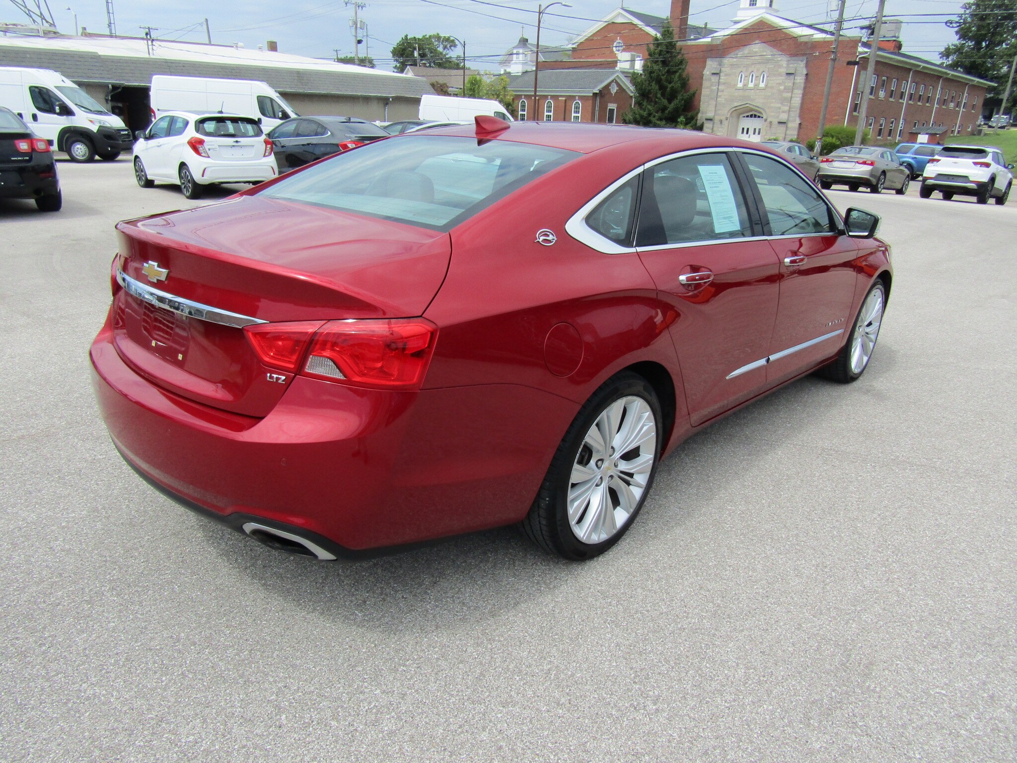 2015 Chevrolet Impala LTZ photo 3