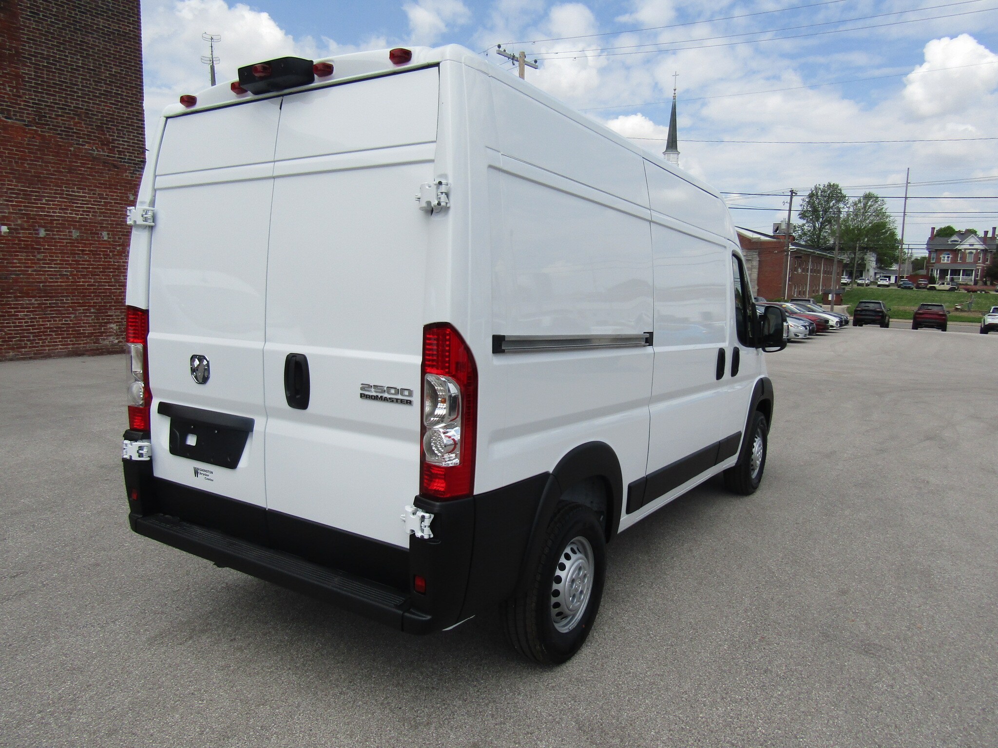 2025 Ram ProMaster 2500 photo 3