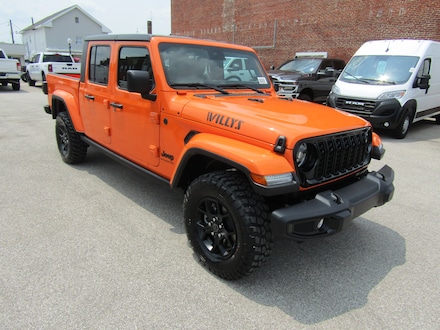 New 2025 Jeep Gladiator Willys Crew Cab Pickup for sale in Washington, IN