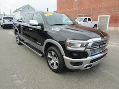 2019 Ram 1500 Laramie Crew Cab Pickup