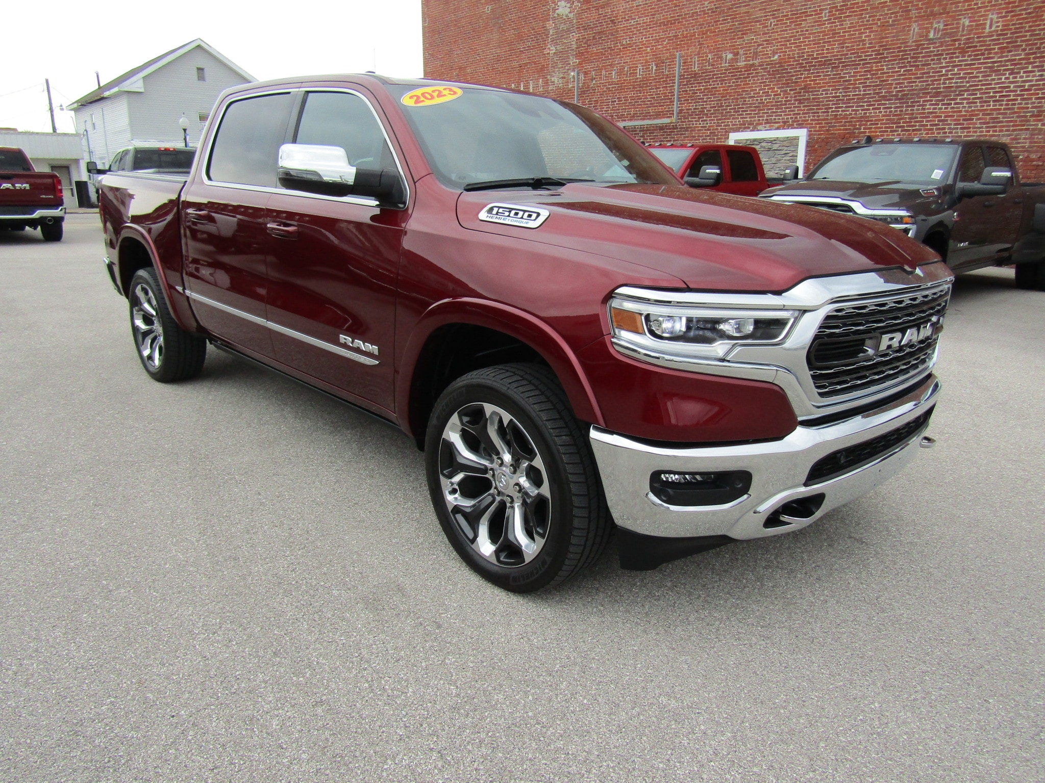 2023 RAM 1500 Limited 4x4 Crew Cab 5'7's photo