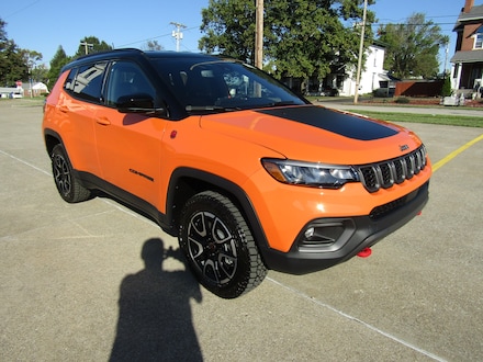 New 2026 Jeep Compass Trailhawk Sport Utility for sale in Washington, IN
