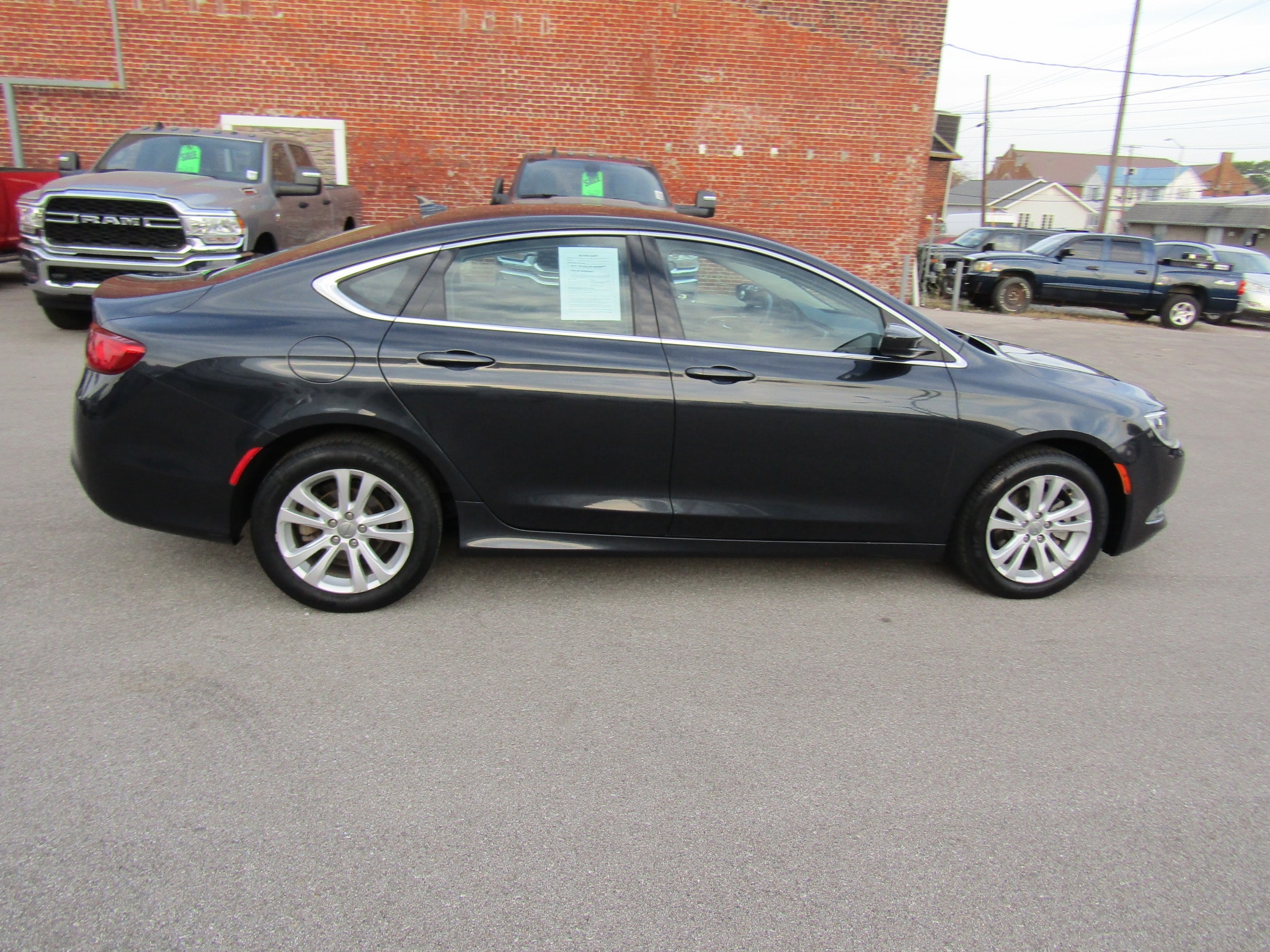 Used 2016 Chrysler 200 Limited with VIN 1C3CCCAB1GN194044 for sale in Washington, IN