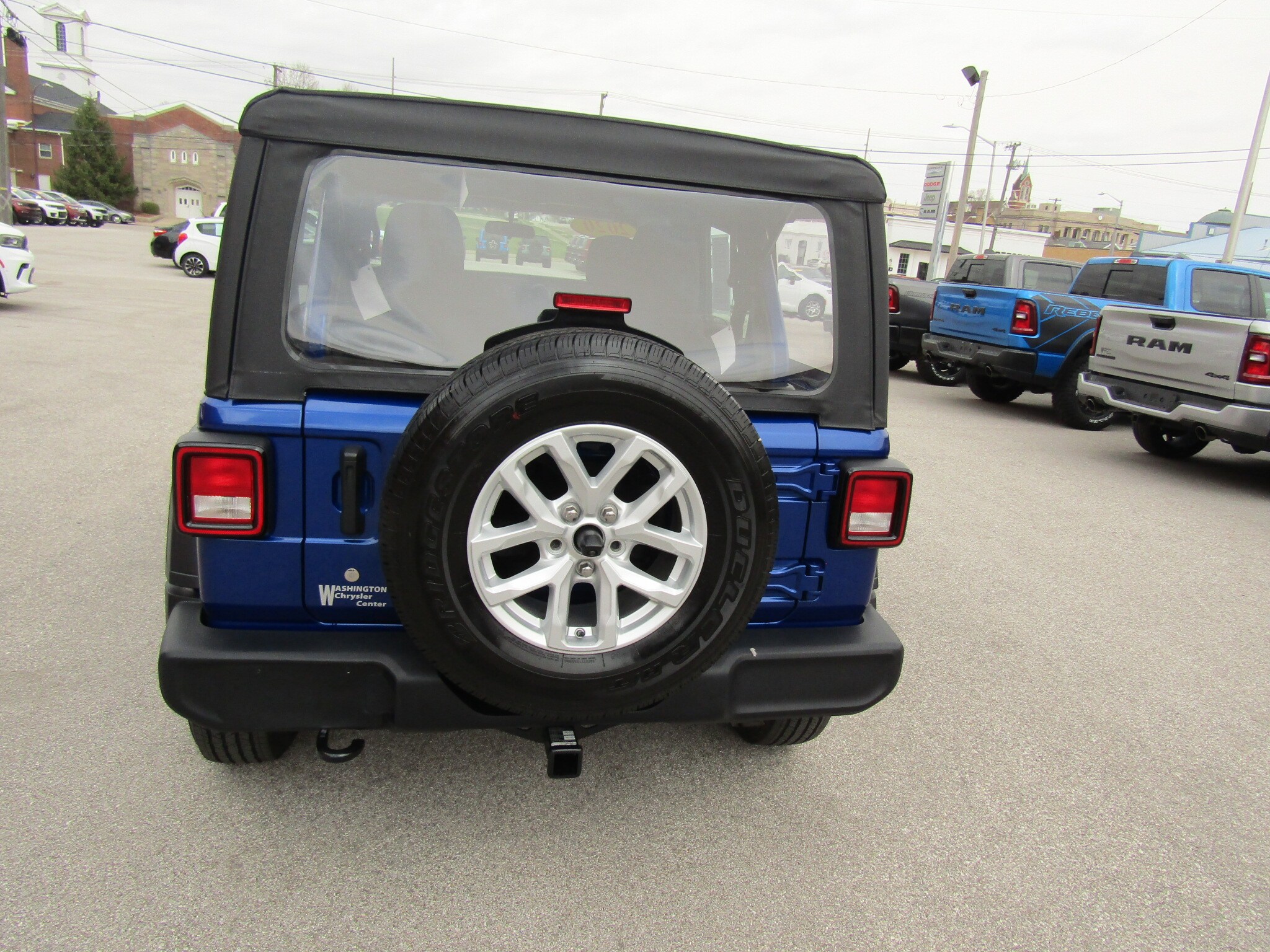 2020 Jeep Wrangler Unlimited Sport photo 4