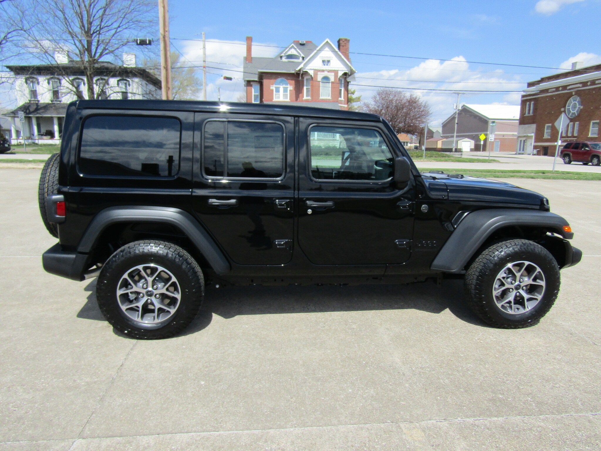 2025 Jeep Wrangler Sport S photo 2