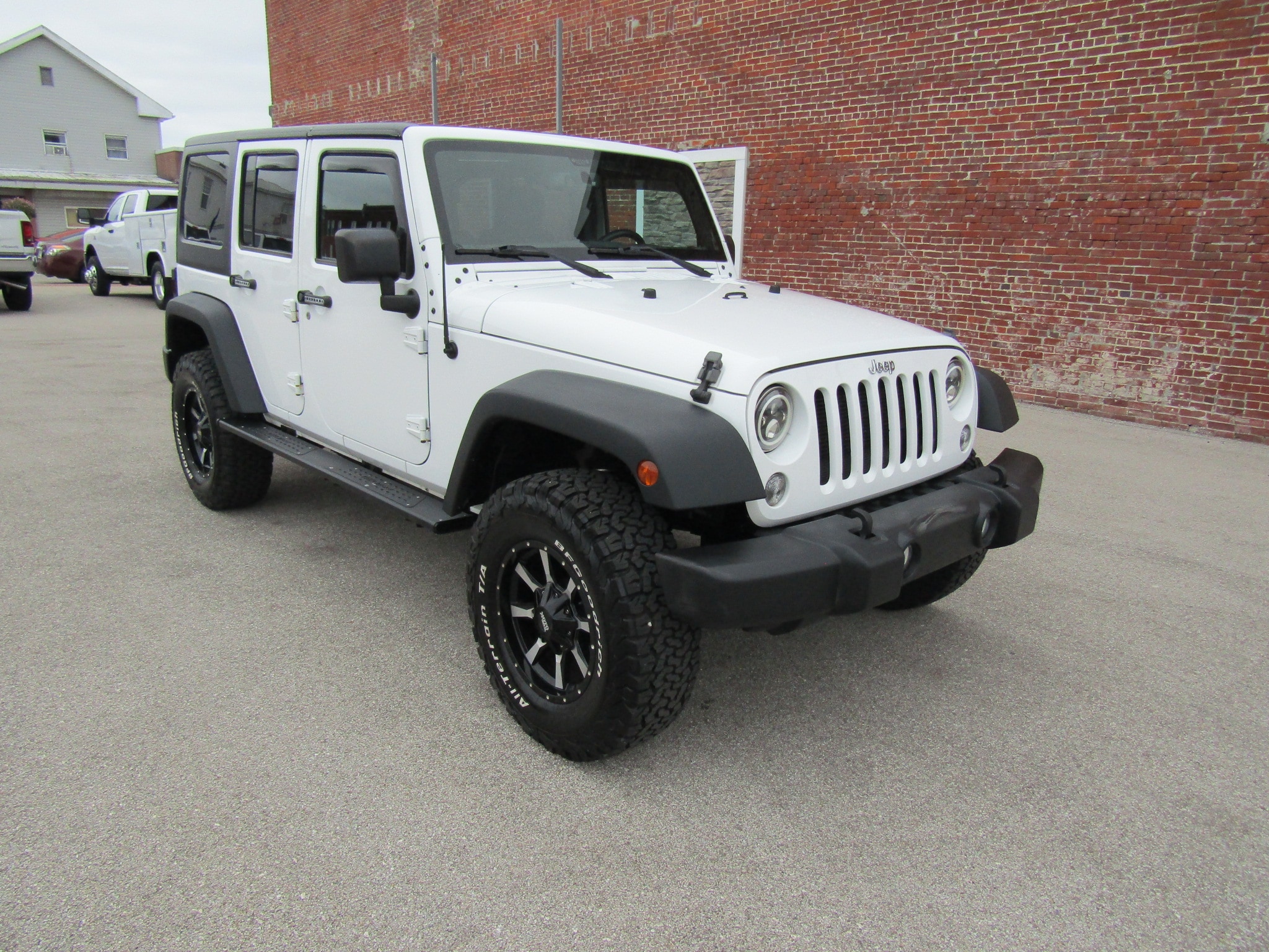 2015 Jeep Wrangler Unlimited Sport's photo