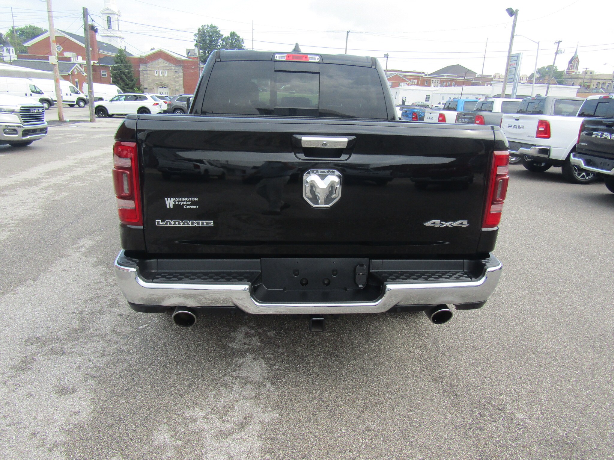 2019 Ram 1500 Laramie photo 4