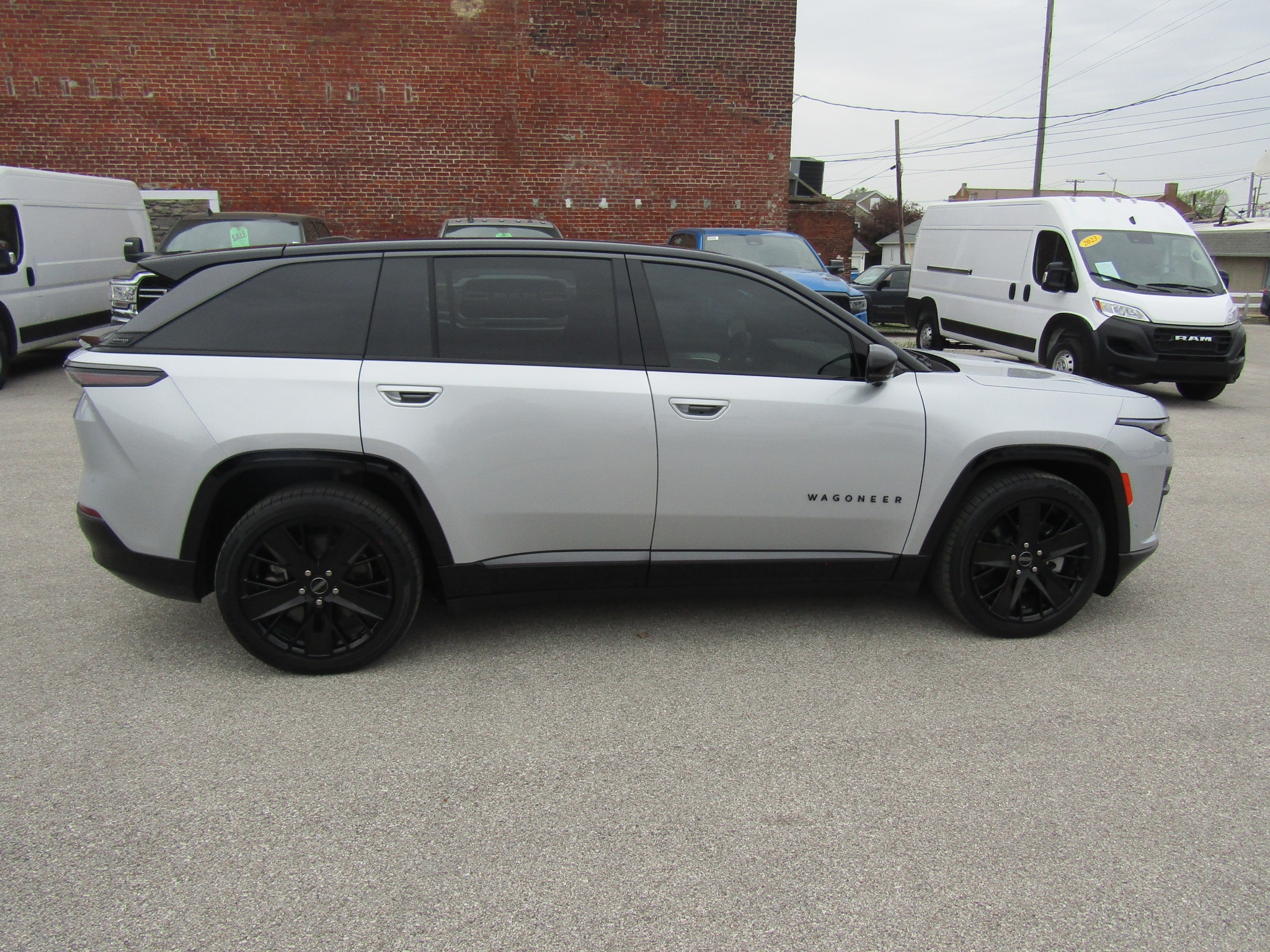 Used 2024 Jeep Wagoneer S Launch Edition with VIN 3C4RJNAK4RT150713 for sale in Washington, IN