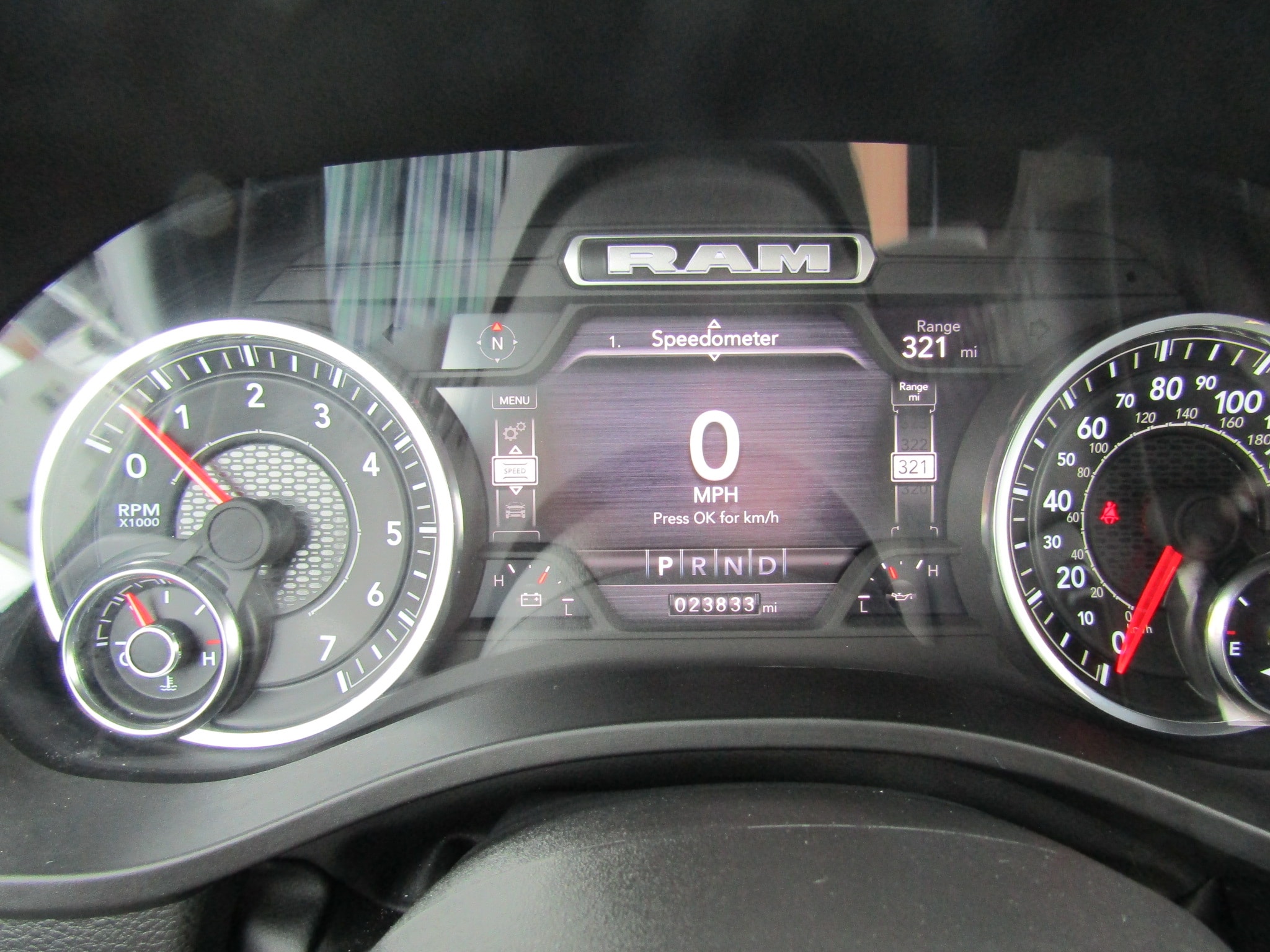 2024 RAM Ram 1500 Pickup Laramie - Photo 25