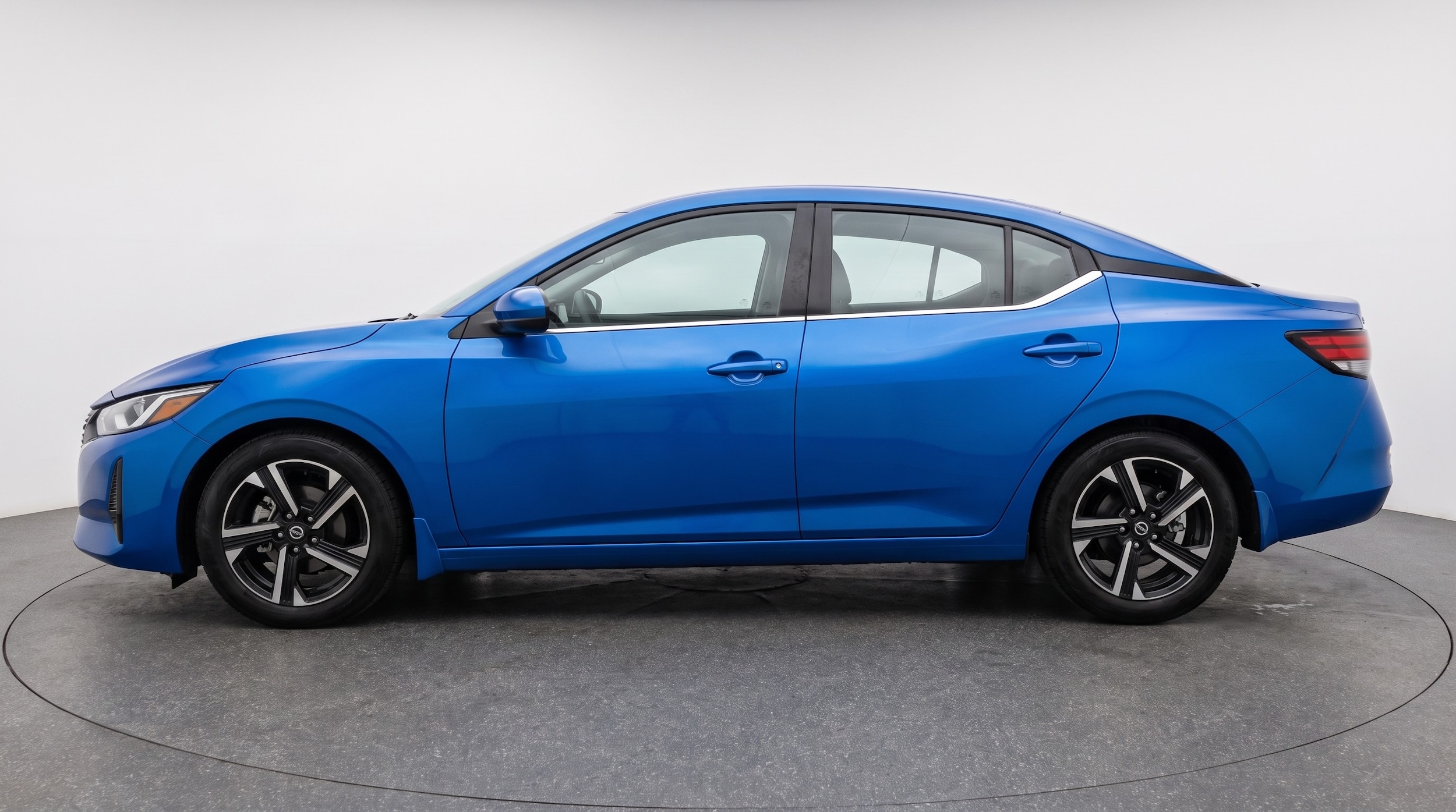 Thumbnail: 2025 Nissan Sentra - 4