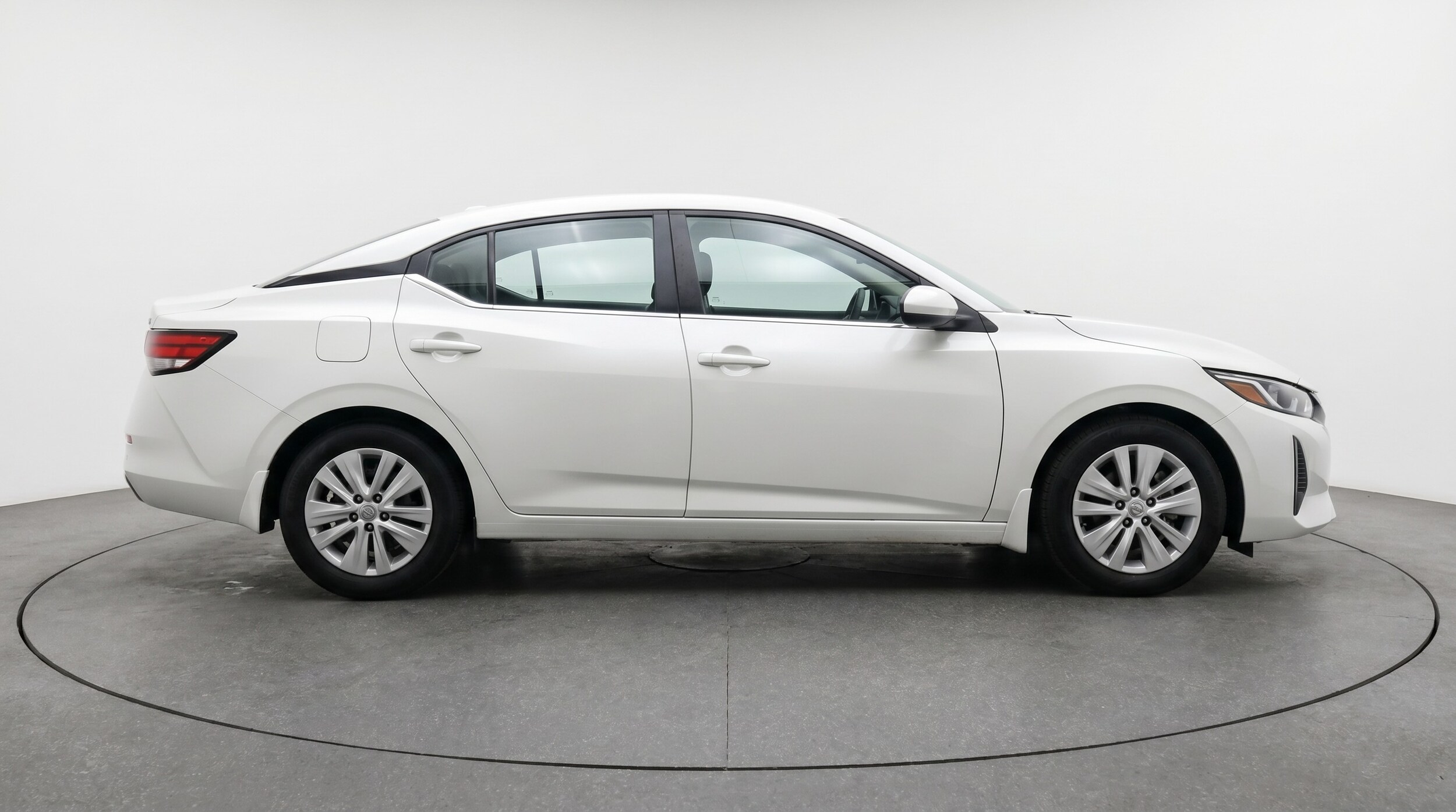 Thumbnail: 2025 Nissan Sentra - 8