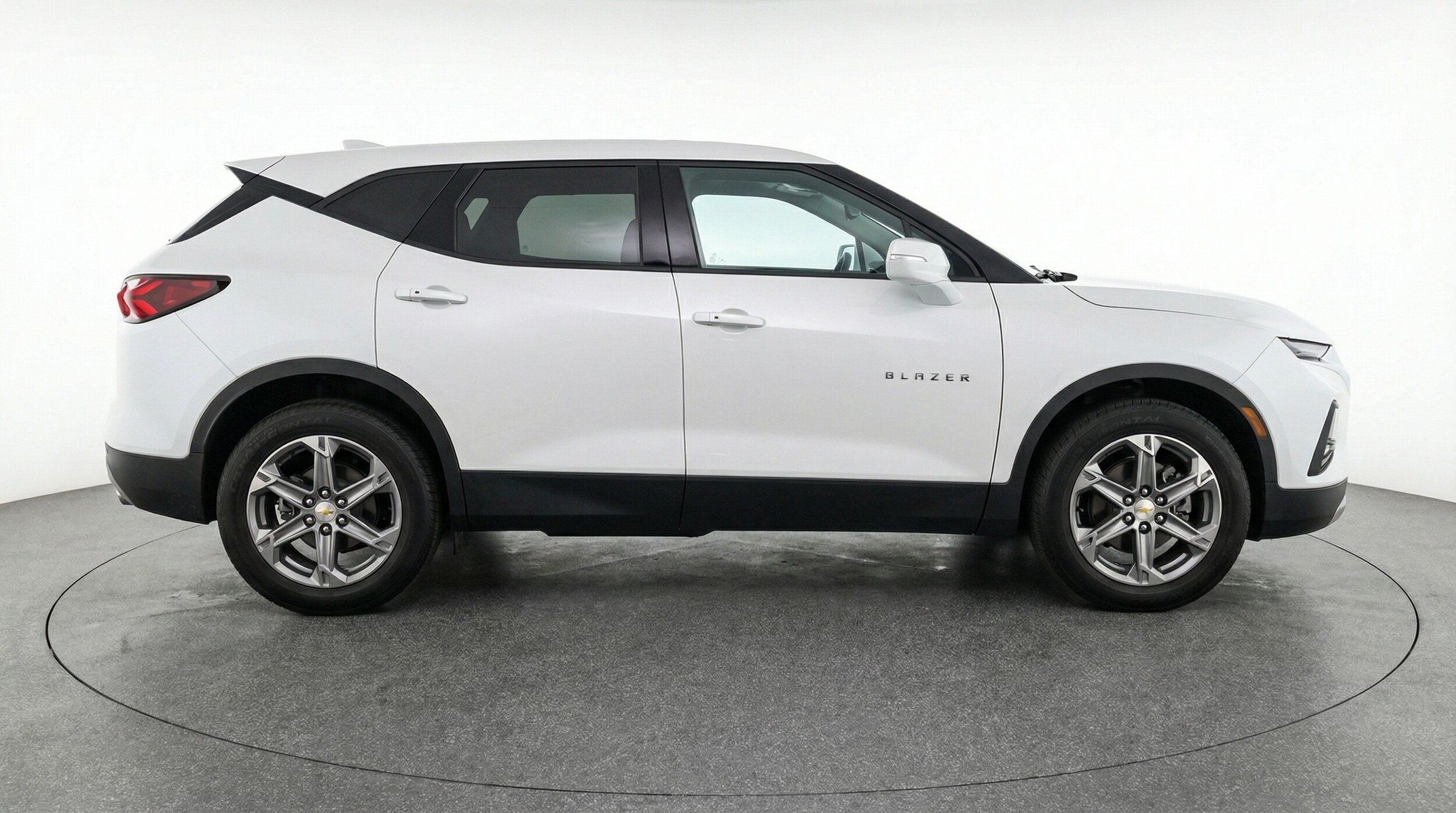 Thumbnail: 2026 Chevrolet Blazer - 8