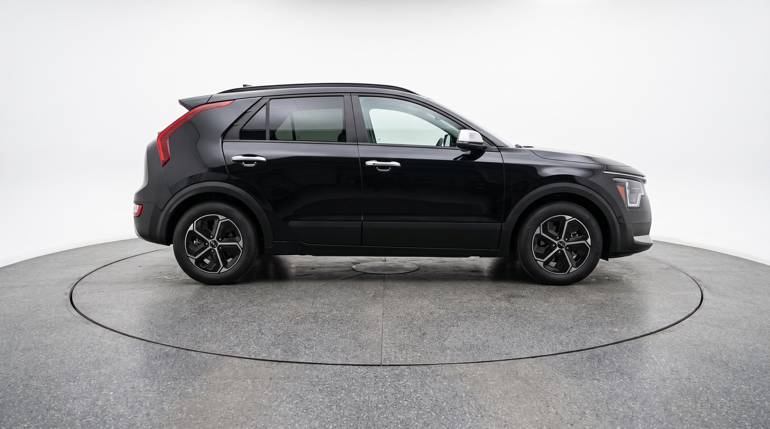 Thumbnail: 2026 Kia Niro - 8