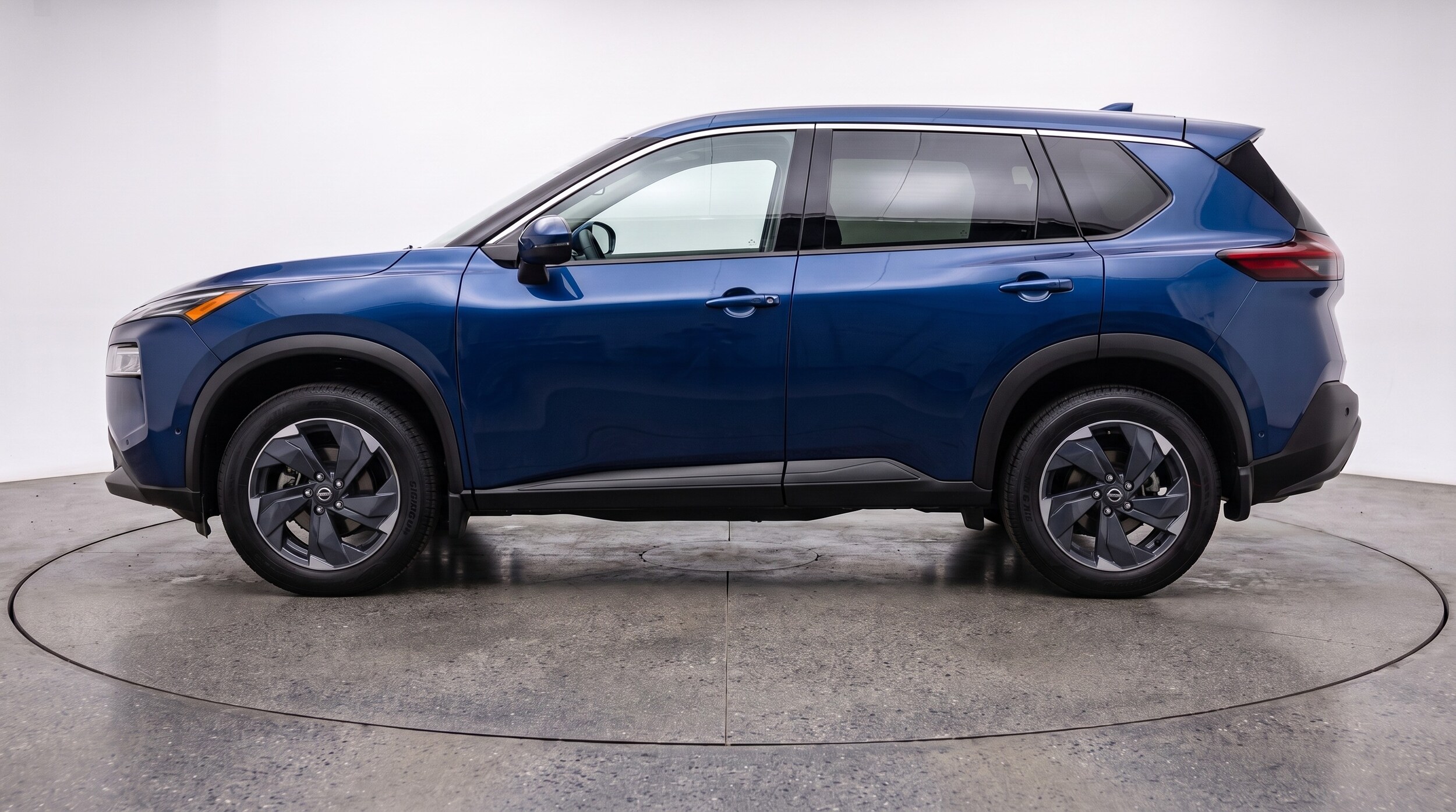 Thumbnail: 2025 Nissan Rogue - 4