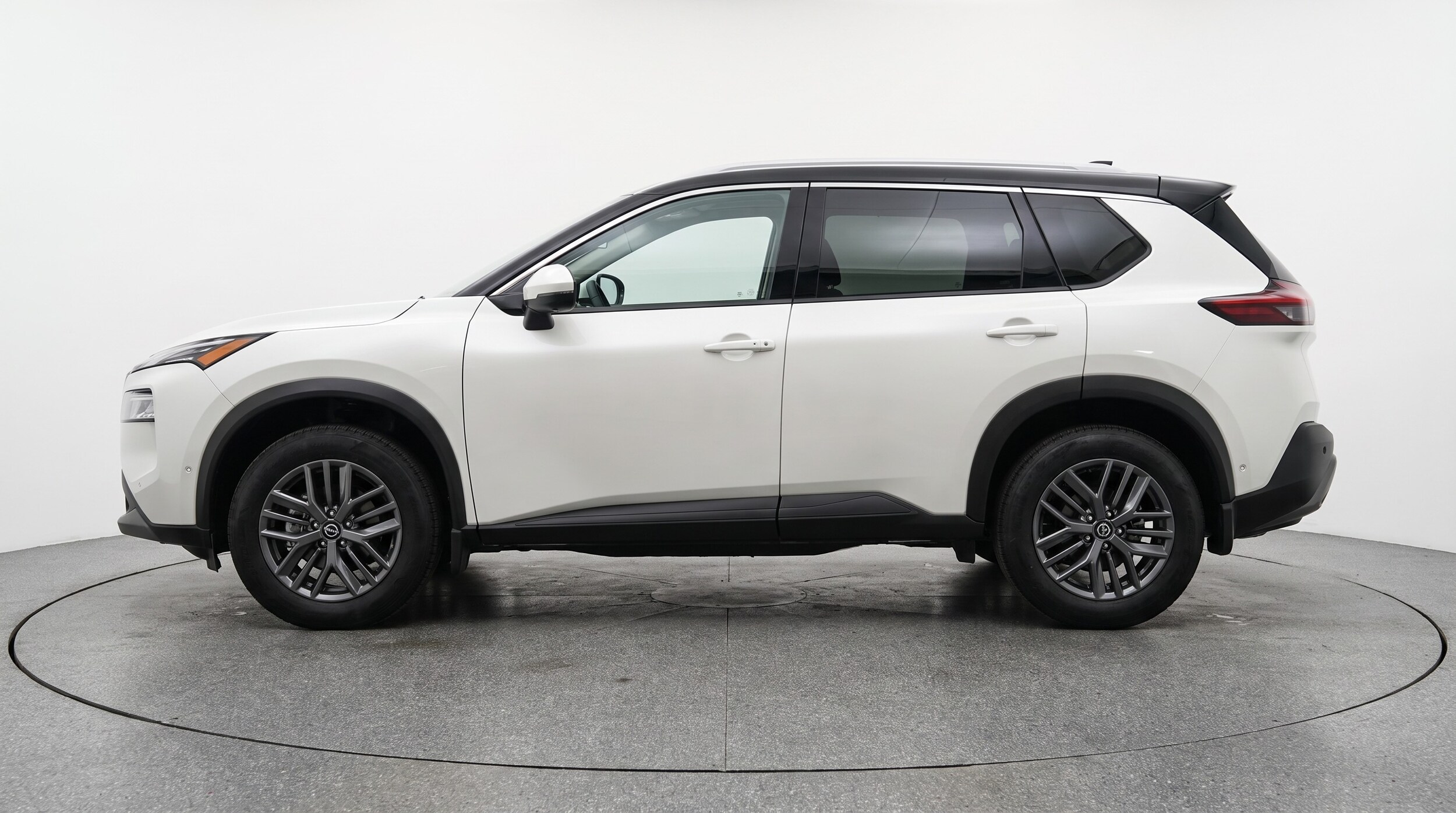 Thumbnail: 2026 Nissan Rogue - 4