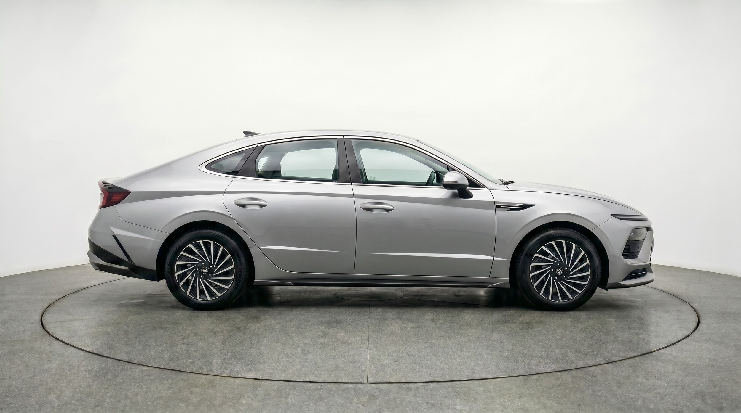 Thumbnail: 2025 Hyundai Sonata - 8