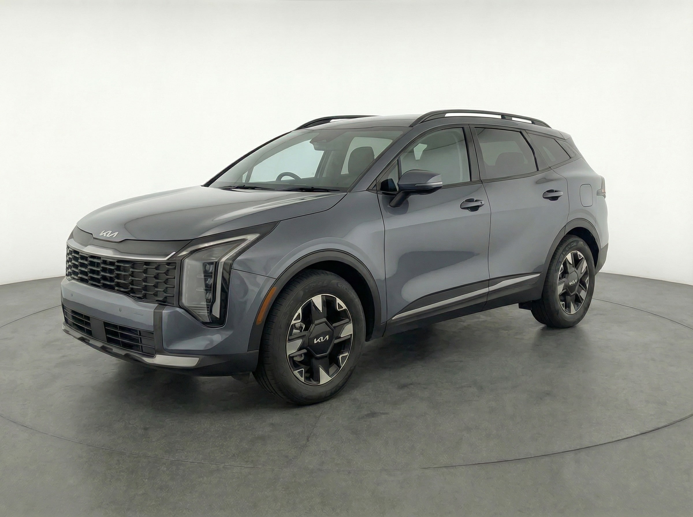 Thumbnail: 2026 Kia Sportage - 3