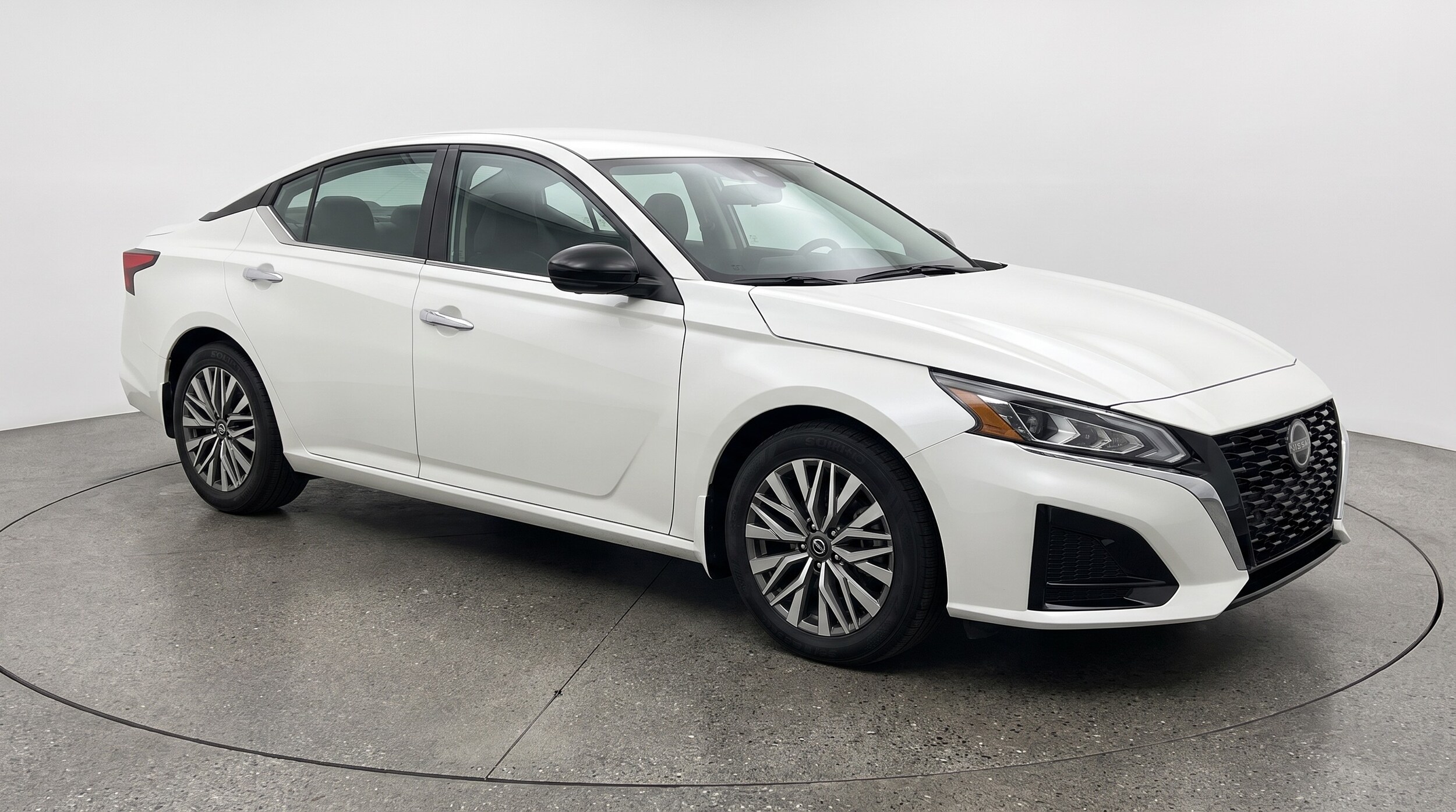 Thumbnail: 2025 Nissan Altima - 1