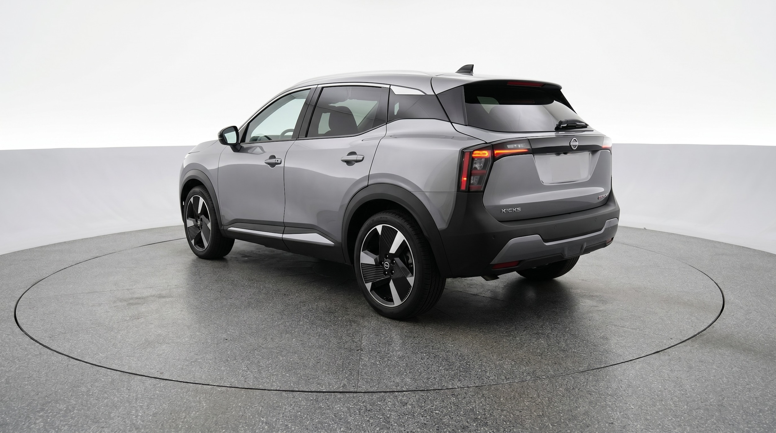 Thumbnail: 2026 Nissan Kicks - 5