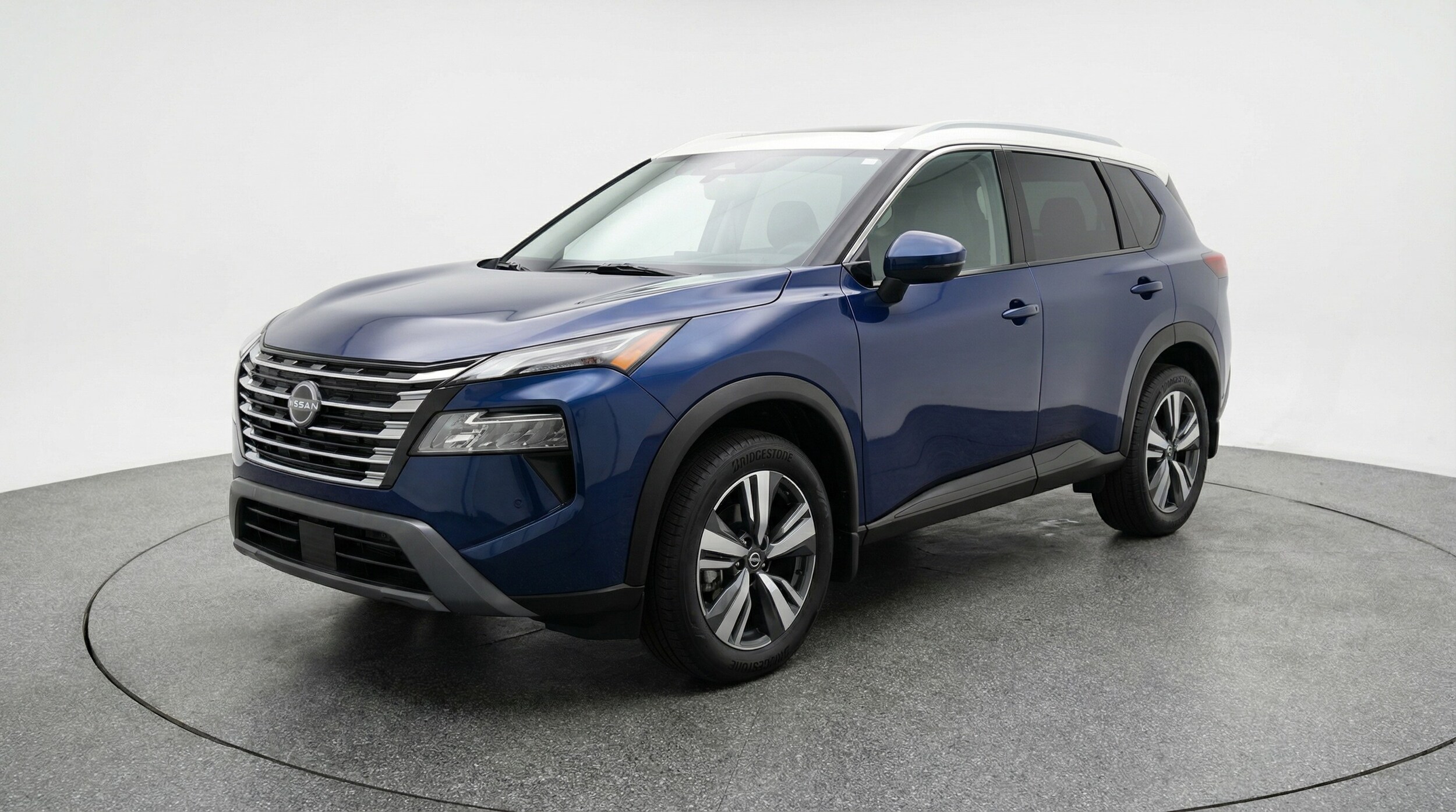Thumbnail: 2026 Nissan Rogue - 3