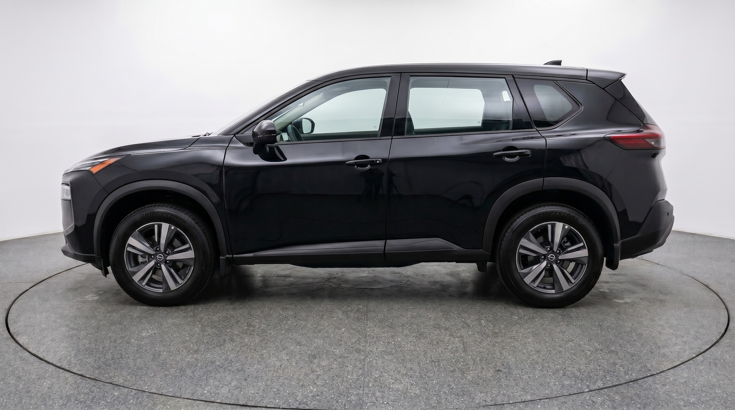 Thumbnail: 2026 Nissan Rogue - 4