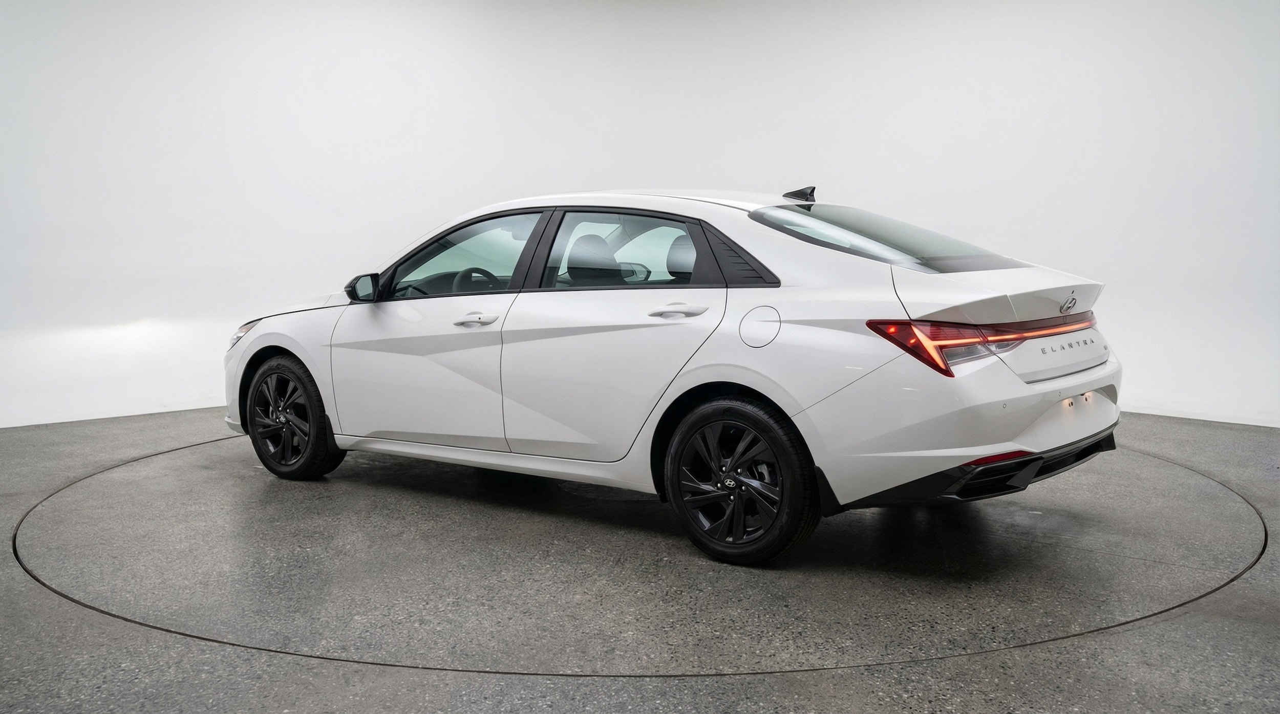 Thumbnail: 2026 Hyundai Elantra - 5
