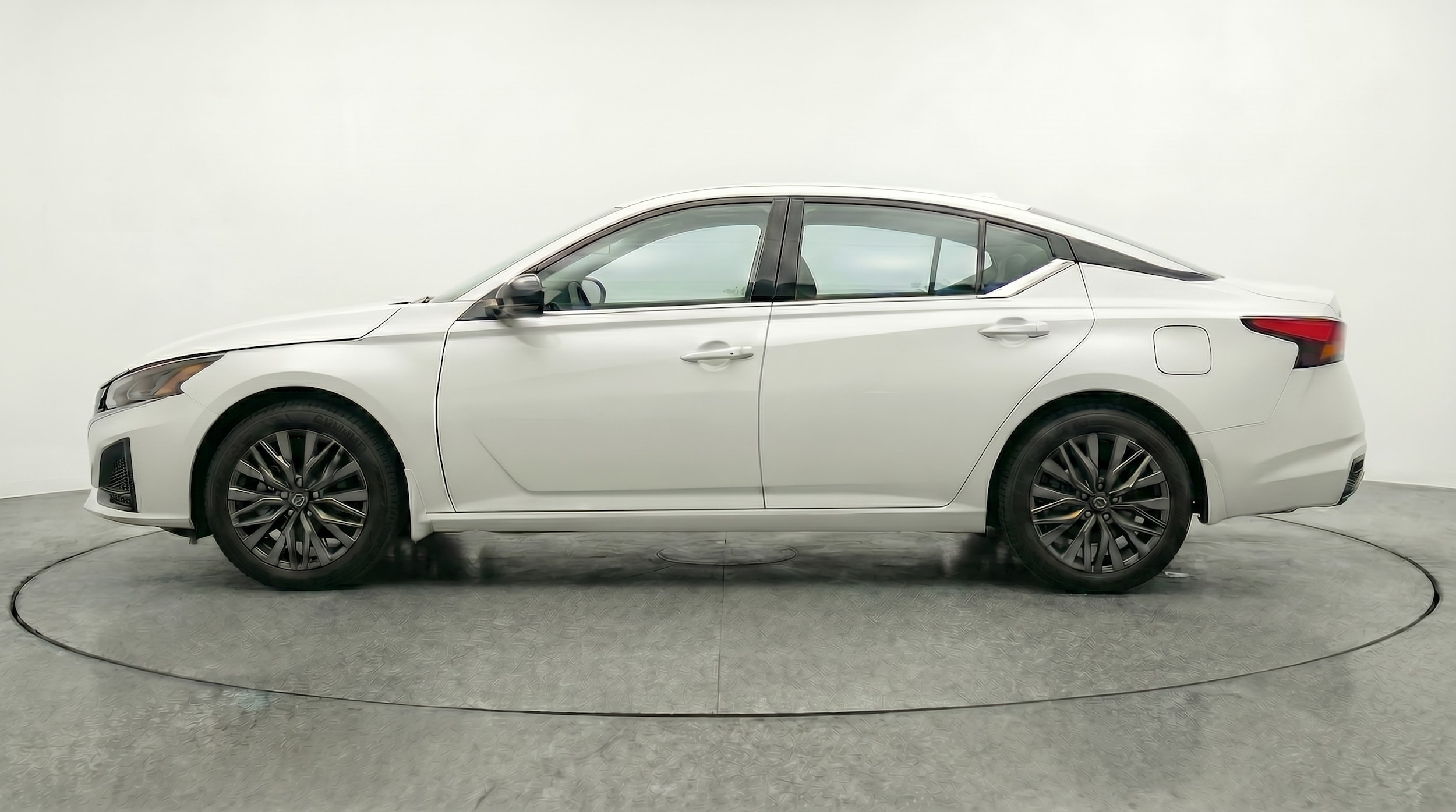 Thumbnail: 2026 Nissan Altima - 4