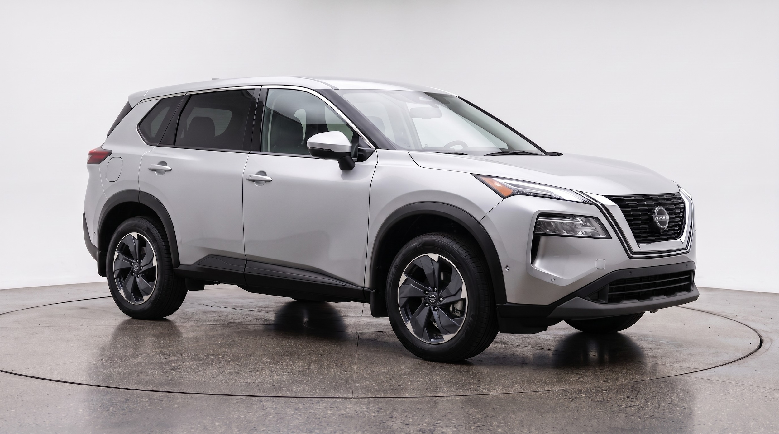 Thumbnail: 2025 Nissan Rogue - 1