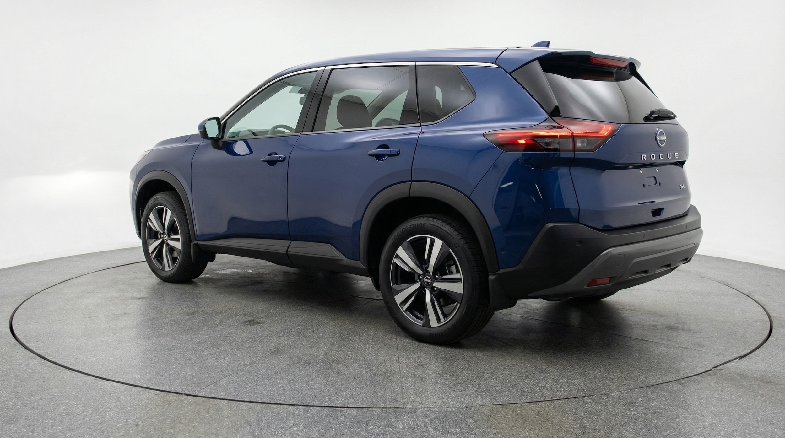 Thumbnail: 2026 Nissan Rogue - 5
