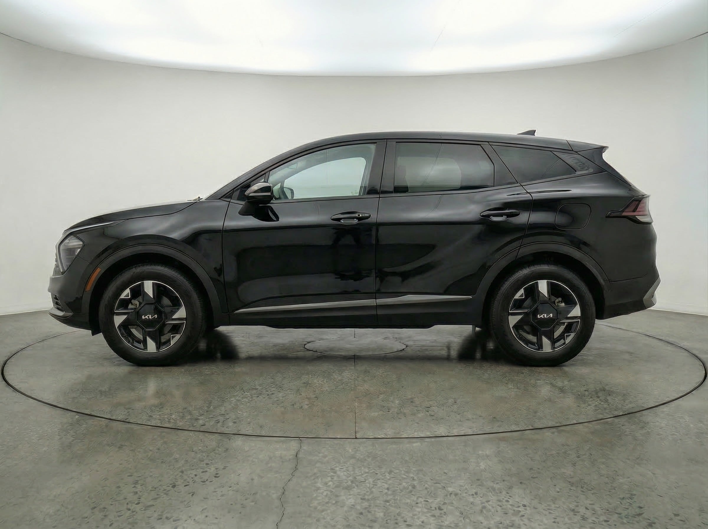 Thumbnail: 2026 Kia Sportage - 4
