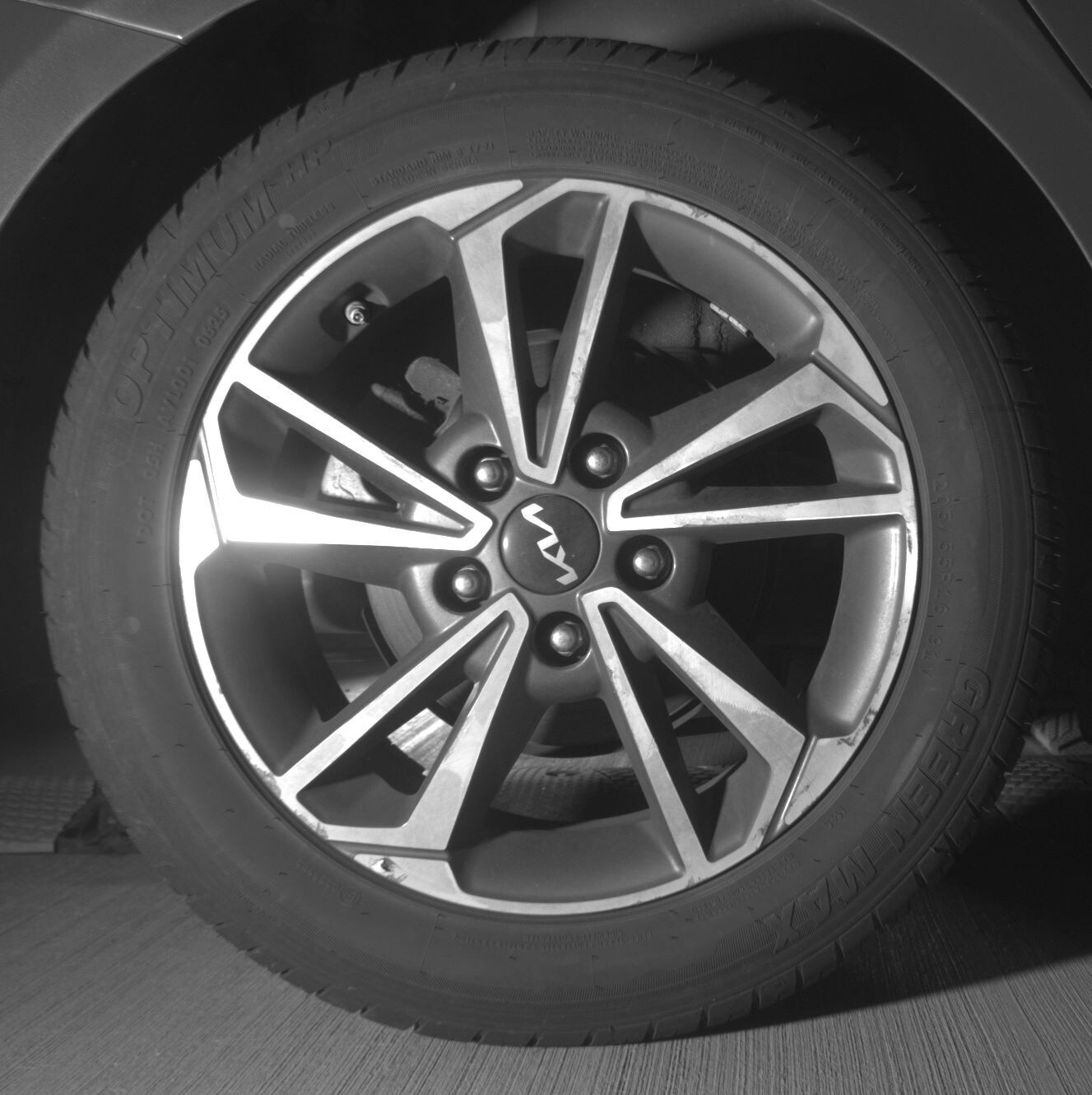 Thumbnail: 2024 Kia Forte - 12