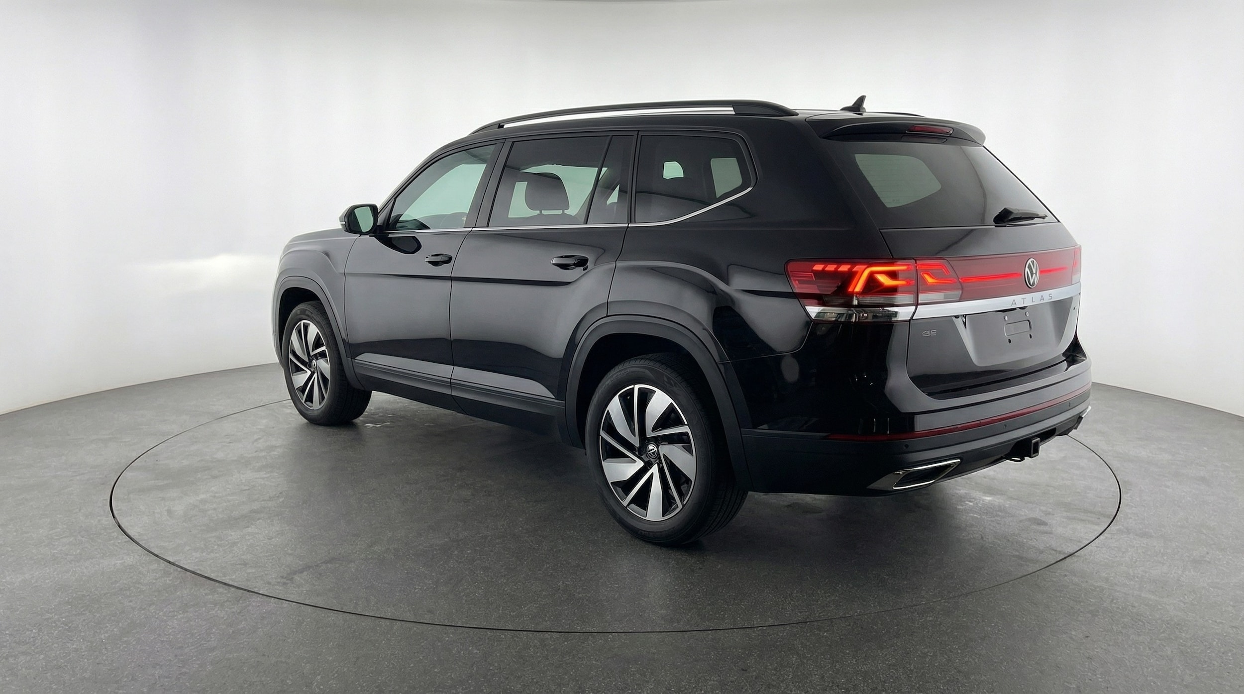 Thumbnail: 2026 Volkswagen Atlas - 5