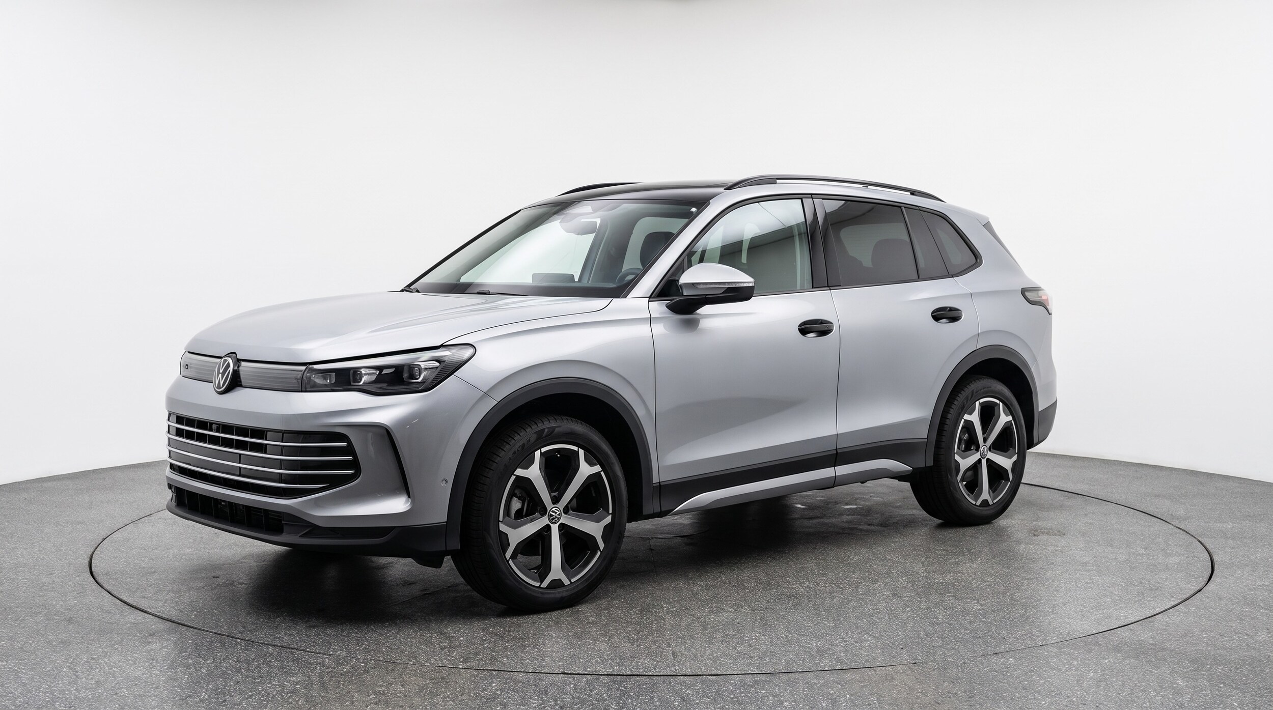Thumbnail: 2026 Volkswagen Tiguan - 3