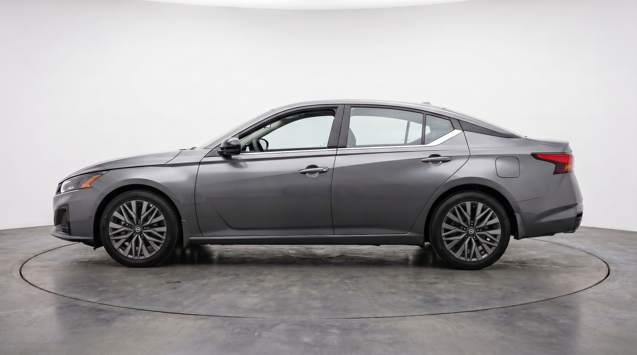 Thumbnail: 2026 Nissan Altima - 4