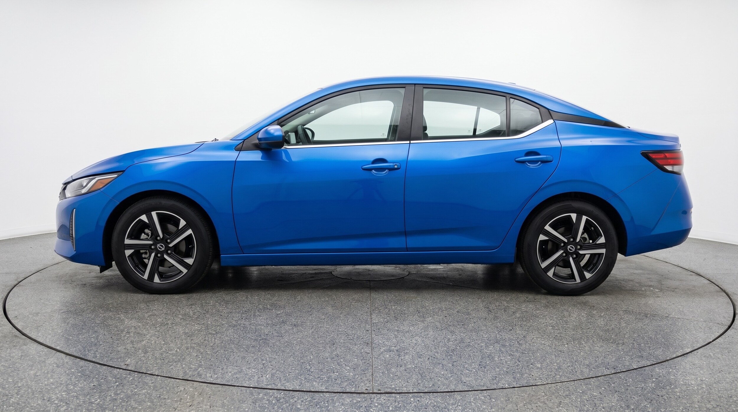Thumbnail: 2025 Nissan Sentra - 4
