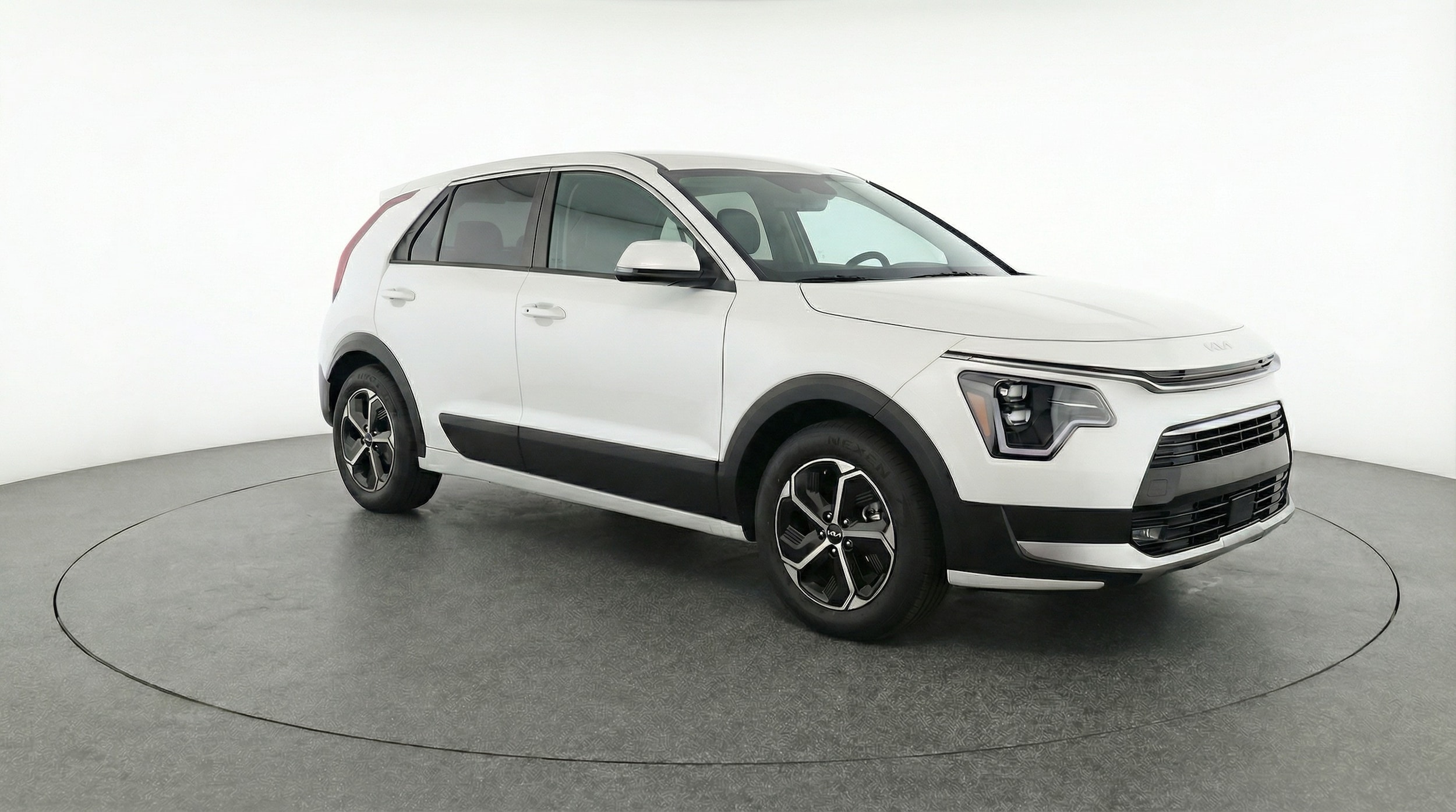 Thumbnail: 2026 Kia Niro - 1